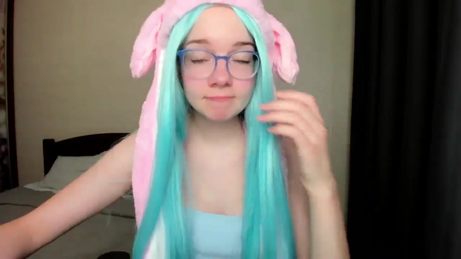 Gallery image thumbnail from Baby_Melania's myfreecams stream on, 10/14/2025, 20:14 image 5 of 20