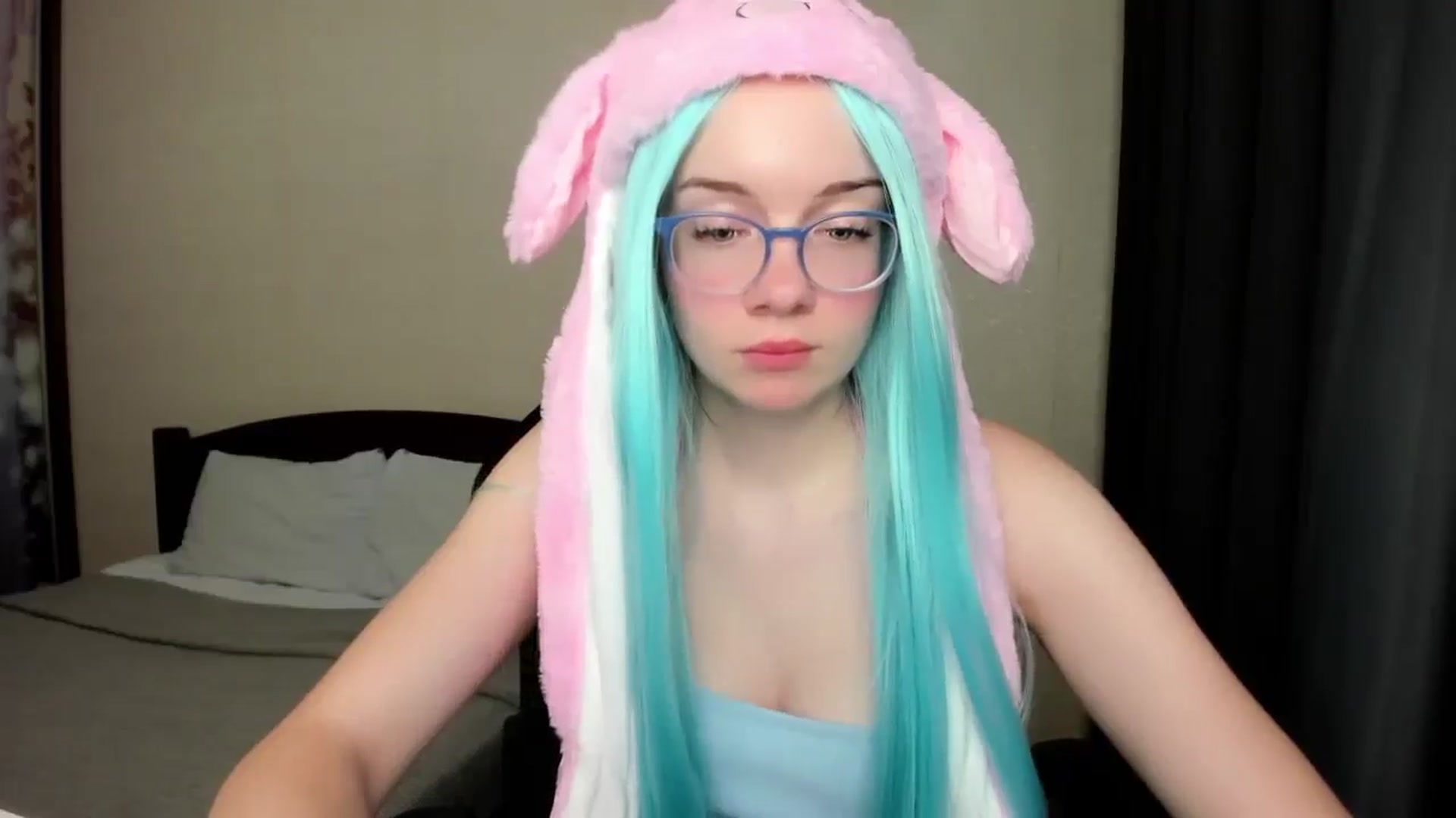 Gallery image thumbnail from Baby_Melania's myfreecams stream on, 10/14/2025, 23:28 image 9 of 20