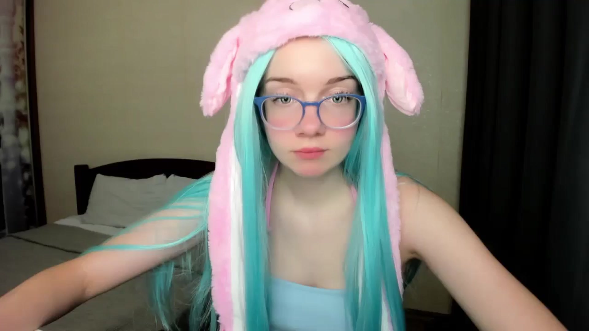 Gallery image thumbnail from Baby_Melania's myfreecams stream on, 10/15/2025, 24:31 image 6 of 20