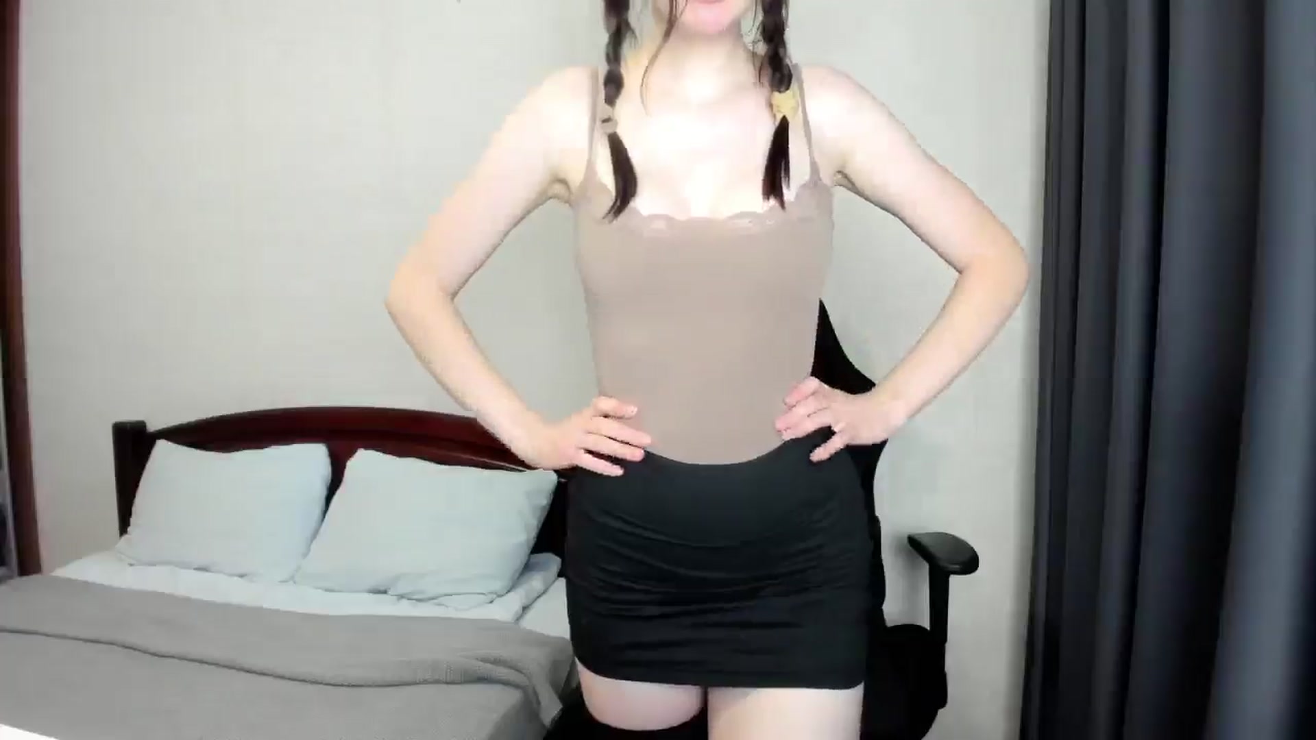 Gallery image thumbnail from Baby_Melania's myfreecams stream on, 10/15/2025, 22:49 image 12 of 20
