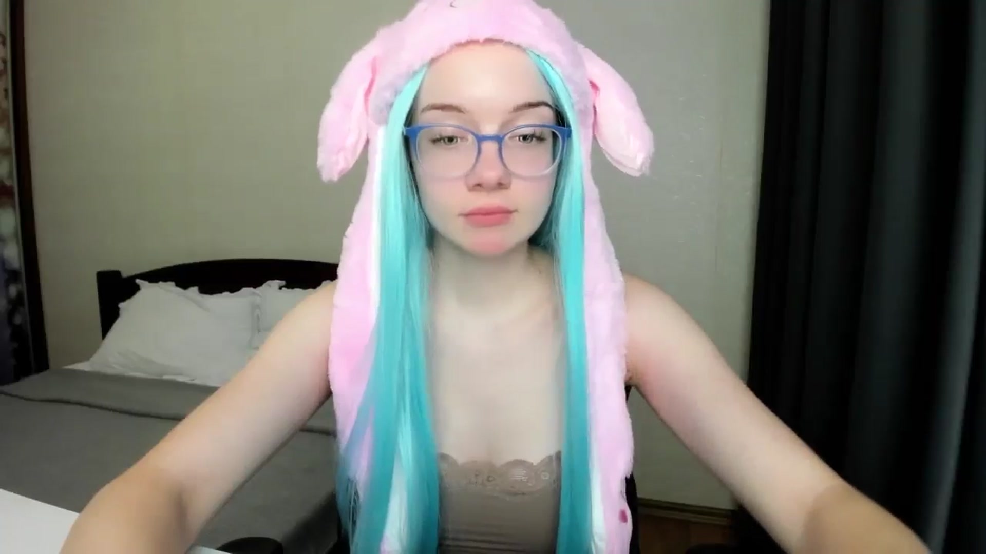 Gallery image thumbnail from Baby_Melania's myfreecams stream on, 10/18/2025, 23:25 image 7 of 20