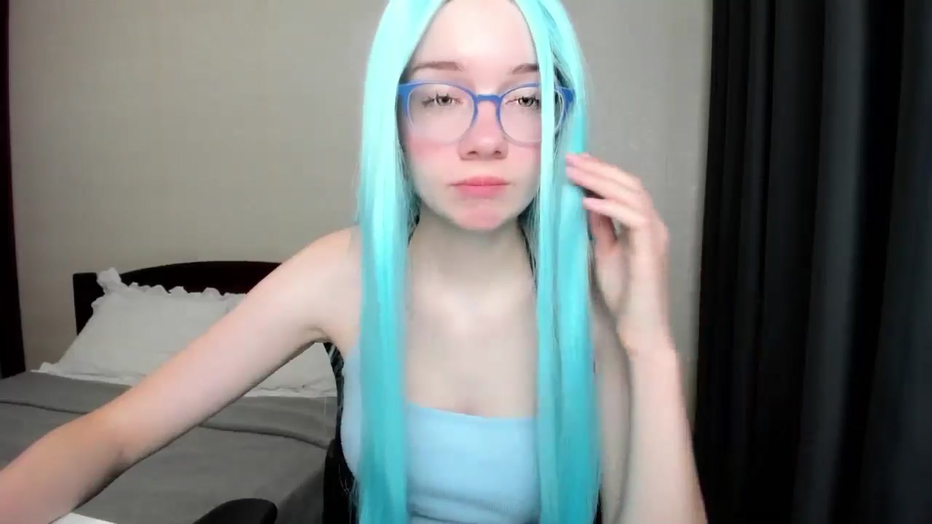Gallery image thumbnail from Baby_Melania's myfreecams stream on, 10/19/2025, 23:46 image 10 of 20