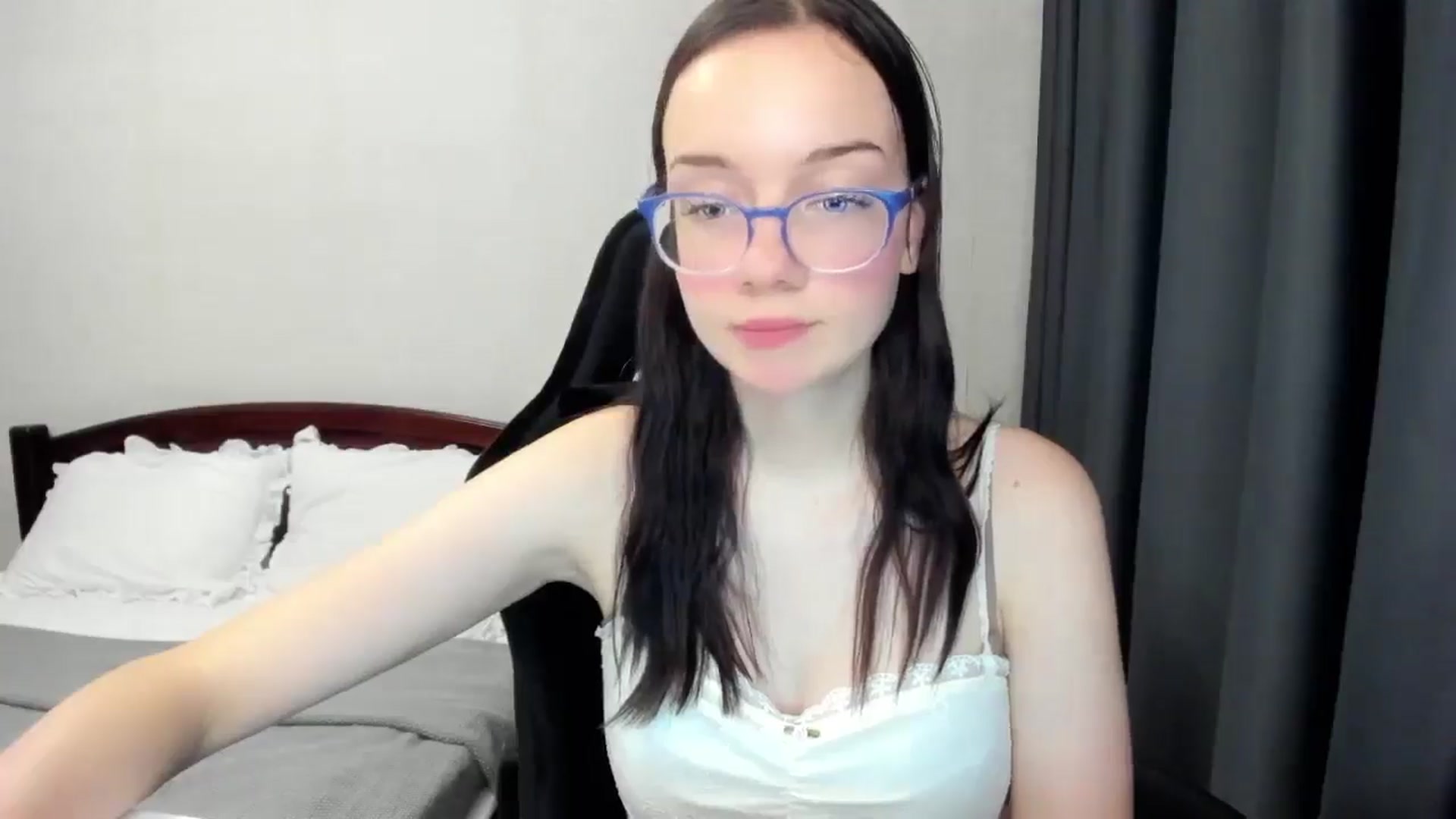 Gallery image thumbnail from Baby_Melania's myfreecams stream on, 10/21/2025, 21:49 image 5 of 20