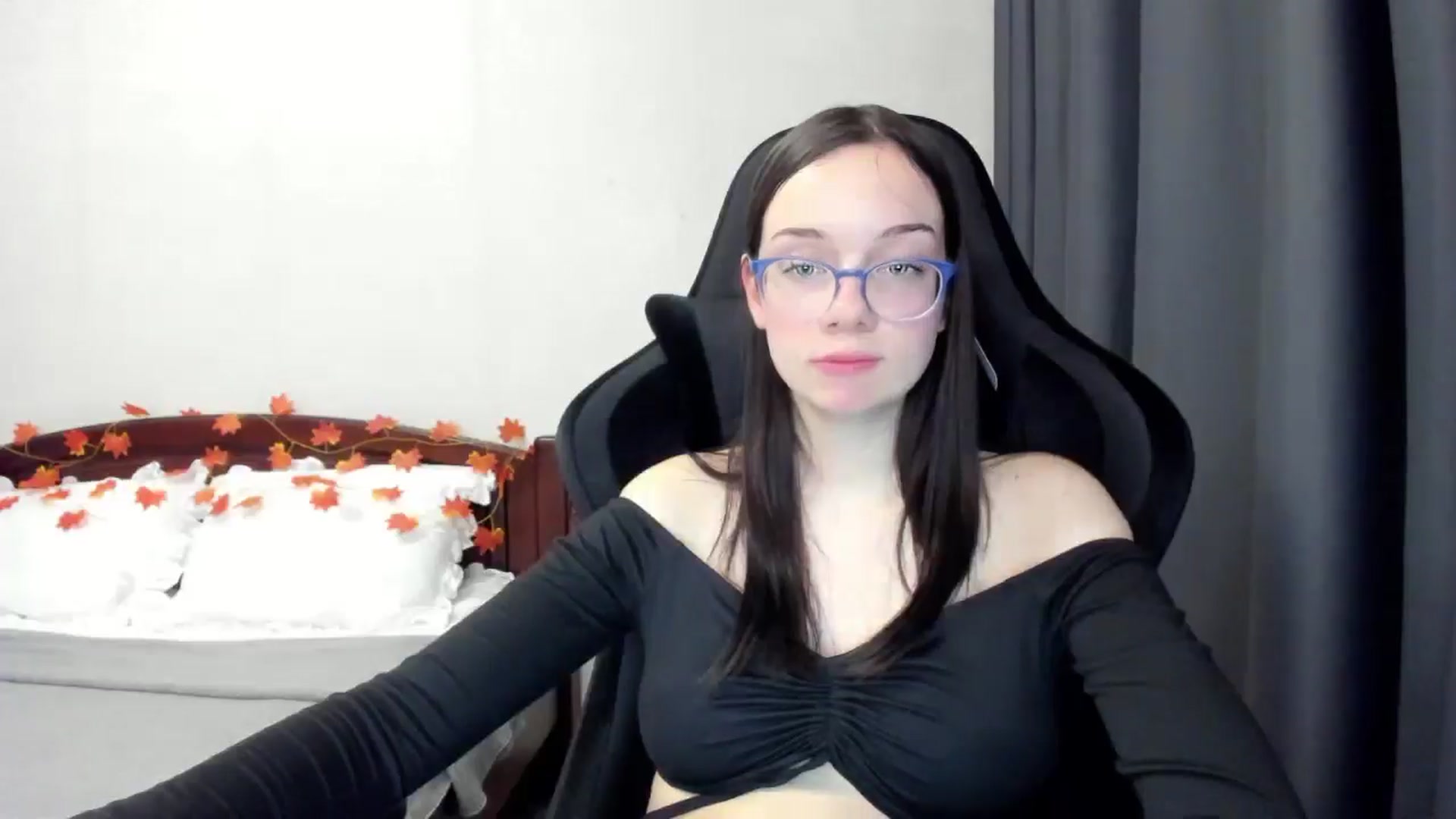Gallery image thumbnail from Baby_Melania's myfreecams stream on, 10/24/2025, 01:51 image 18 of 20