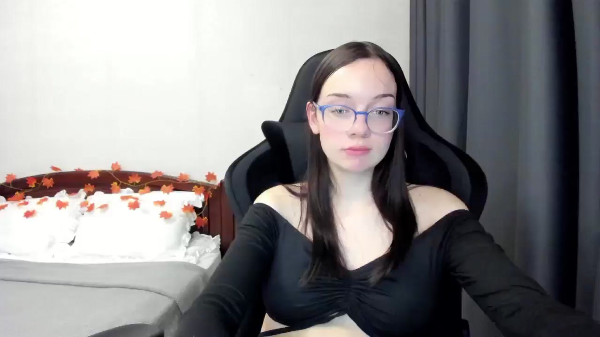Gallery image thumbnail from Baby_Melania's myfreecams stream on, 10/24/2025, 01:51 image 16 of 20