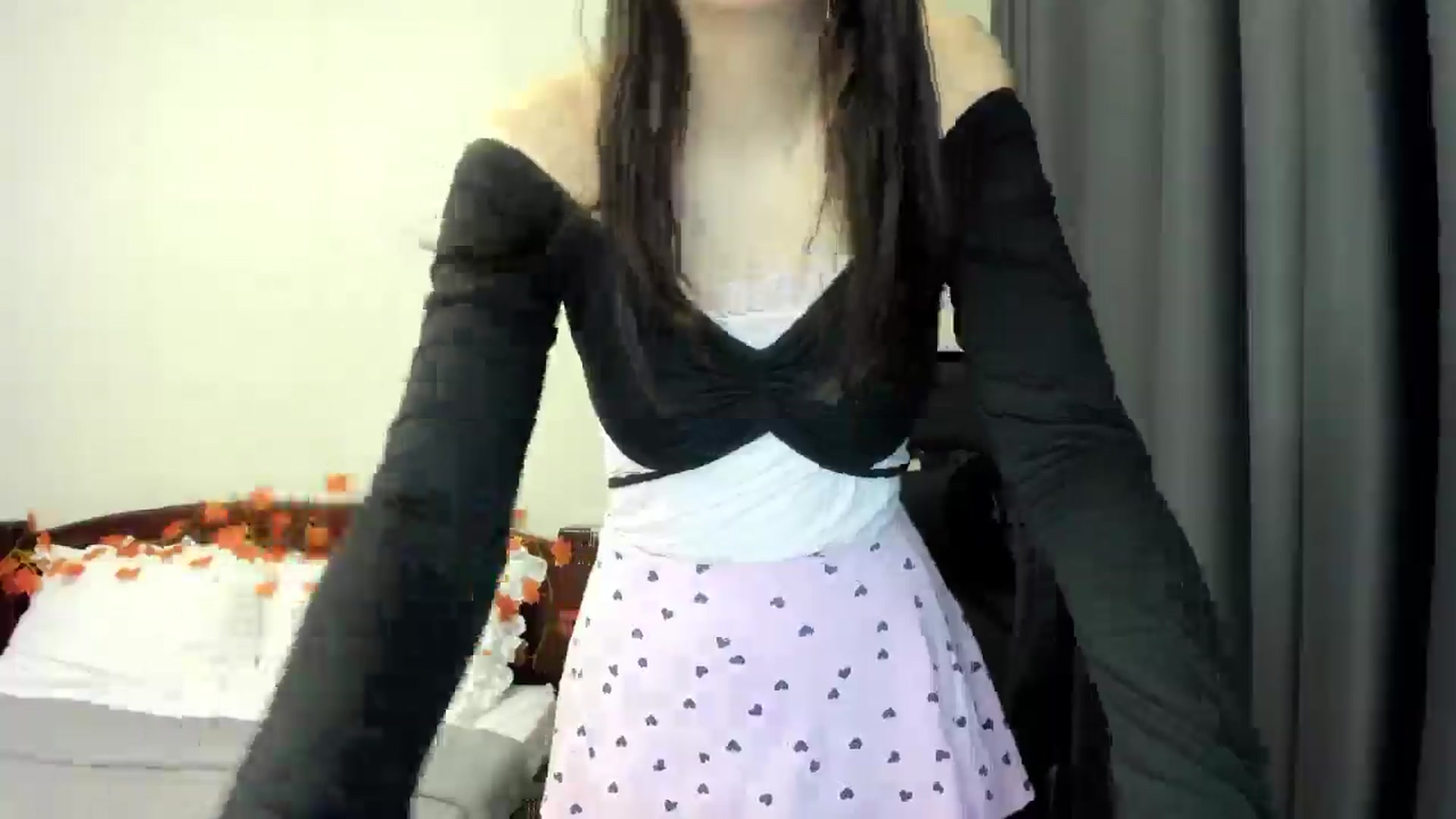 Gallery image thumbnail from Baby_Melania's myfreecams stream on, 10/26/2025, 20:09 image 9 of 20
