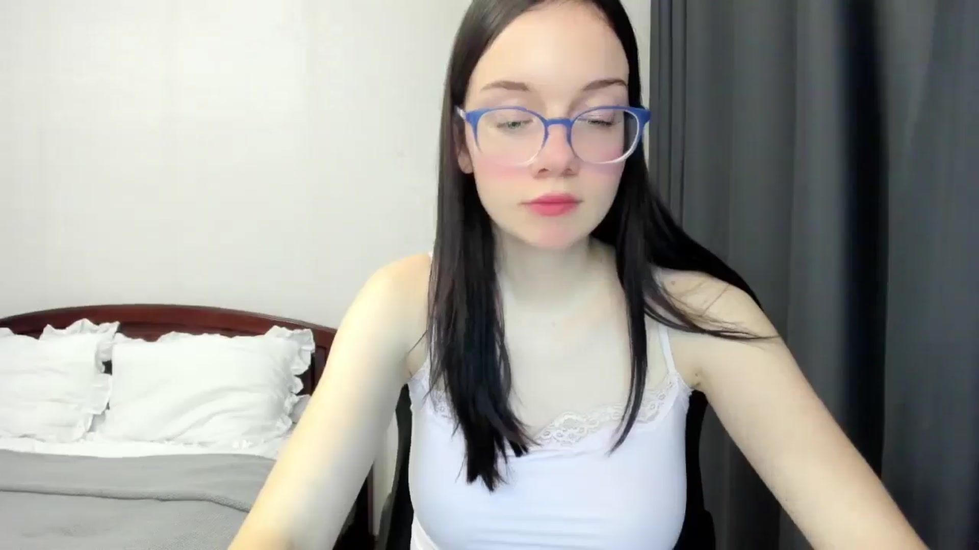 Gallery image thumbnail from Baby_Melania's myfreecams stream on, 10/27/2025, 23:40 image 13 of 20