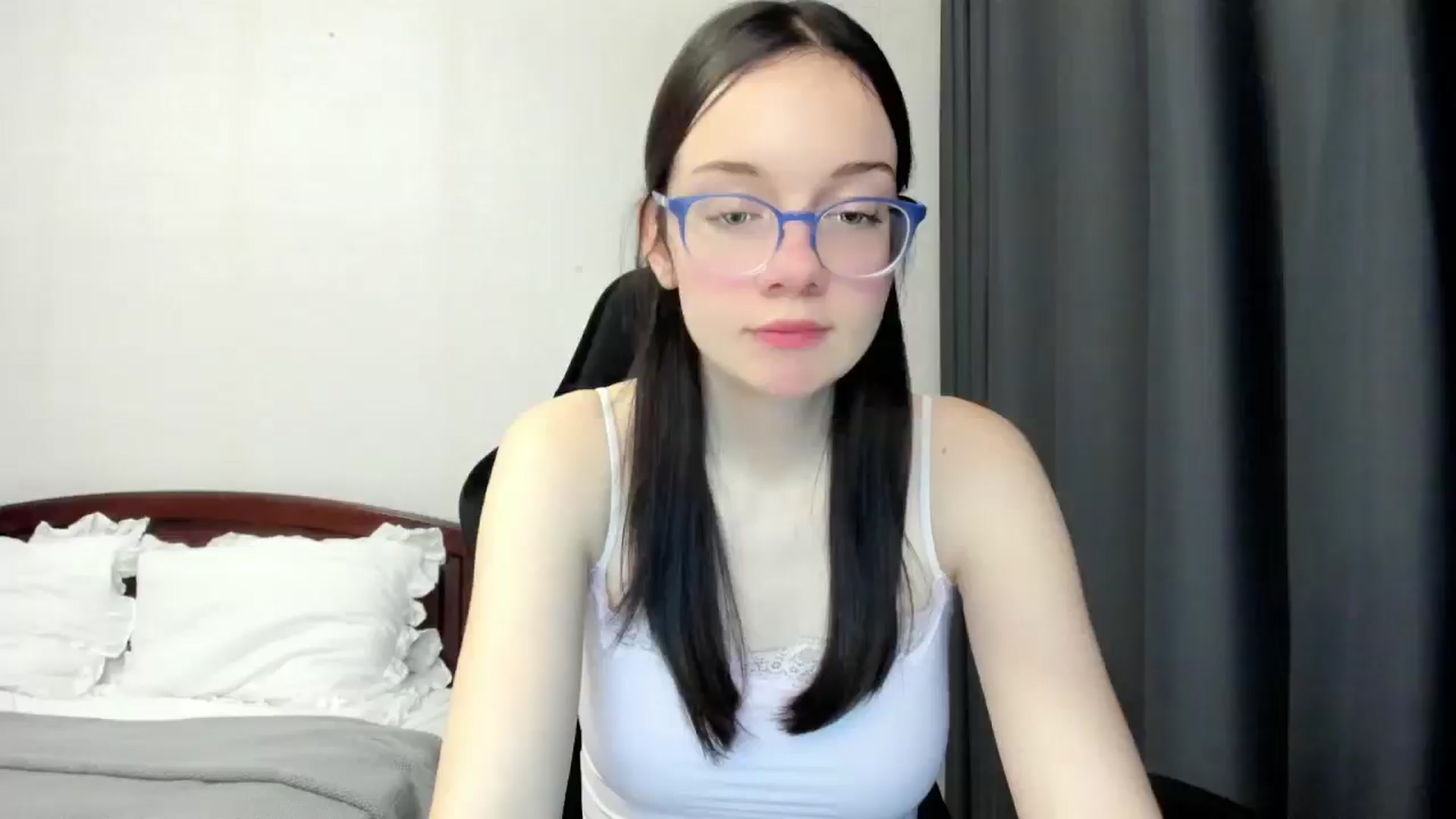 Gallery image thumbnail from Baby_Melania's myfreecams stream on, 10/27/2025, 23:40 image 1 of 20