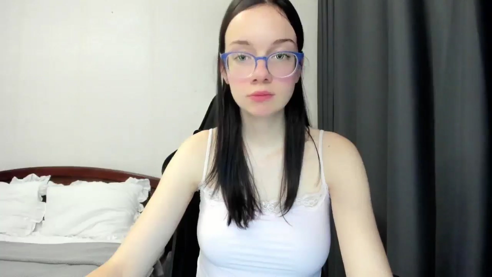 Gallery image thumbnail from Baby_Melania's myfreecams stream on, 10/27/2025, 23:40 image 4 of 20