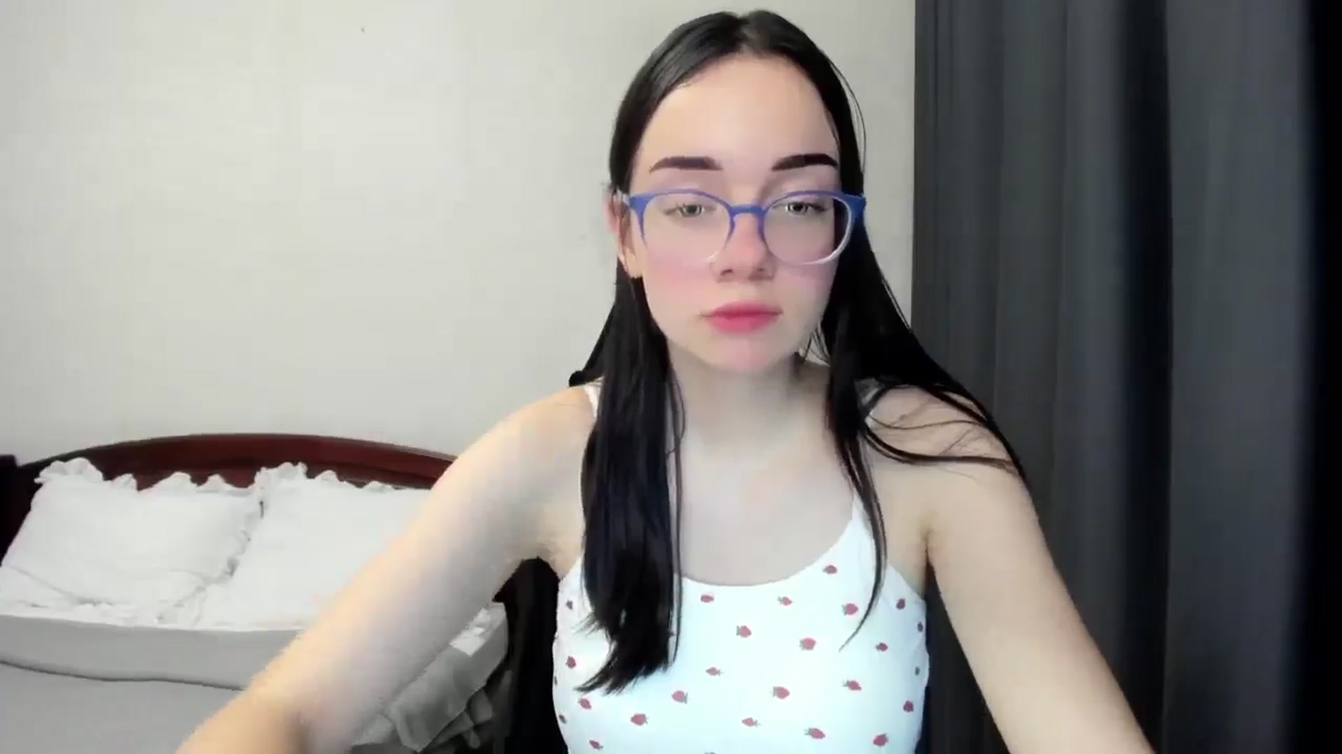 Gallery image thumbnail from Baby_Melania's myfreecams stream on, 10/28/2025, 23:18 image 17 of 20