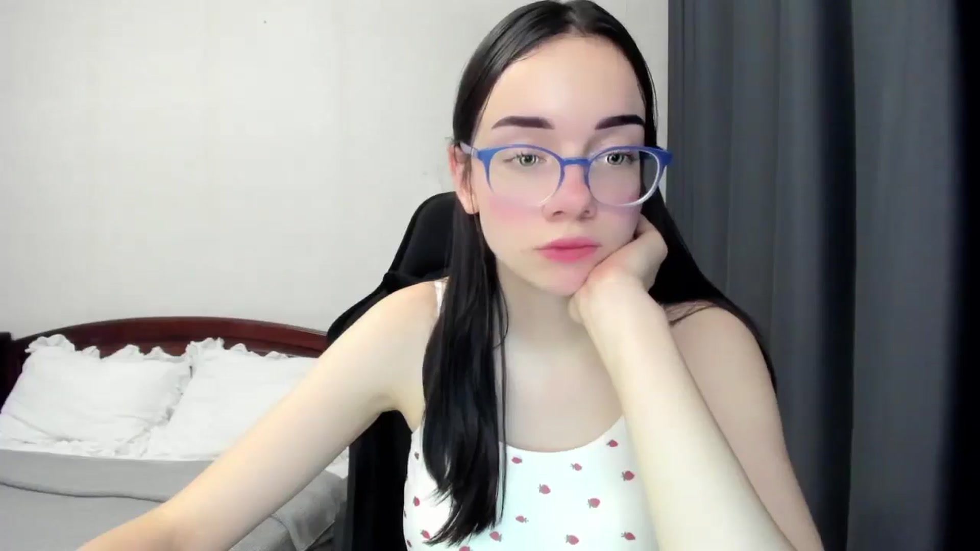 Gallery image thumbnail from Baby_Melania's myfreecams stream on, 10/28/2025, 23:18 image 18 of 20