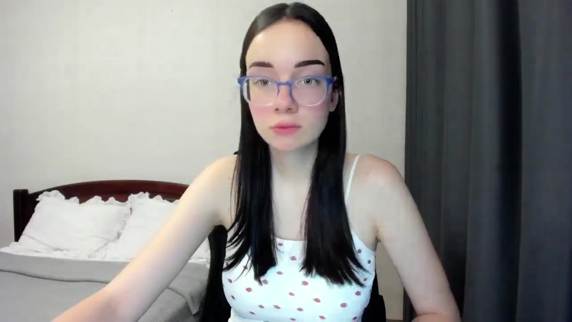 Gallery image thumbnail from Baby_Melania's myfreecams stream on, 10/28/2025, 23:18 image 6 of 20