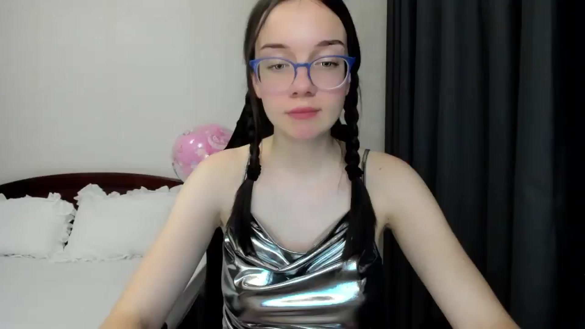 Gallery image thumbnail from Baby_Melania's myfreecams stream on, 11/06/2025, 18:32 image 2 of 20