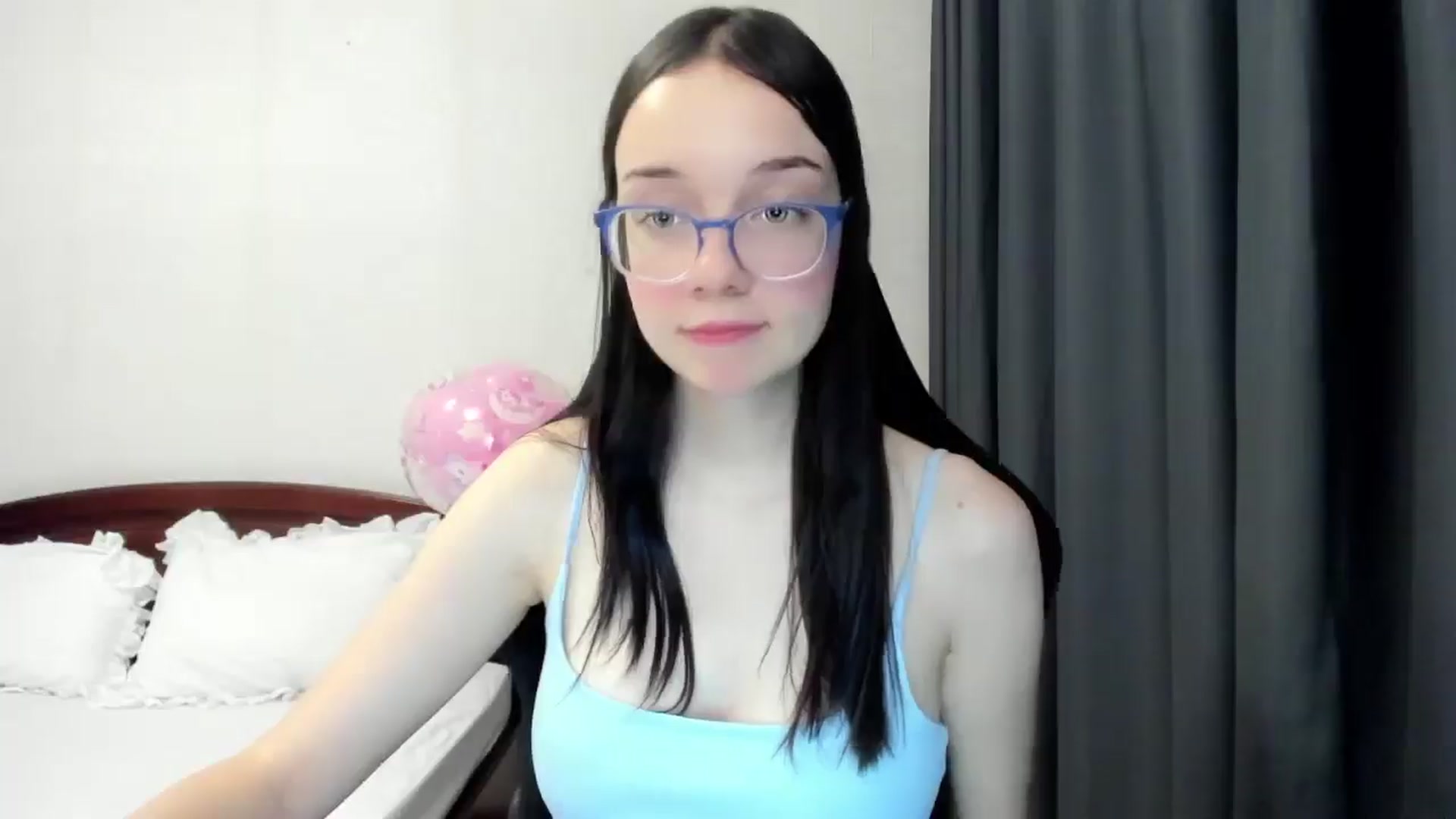 Gallery image thumbnail from Baby_Melania's myfreecams stream on, 11/06/2025, 21:40 image 13 of 20