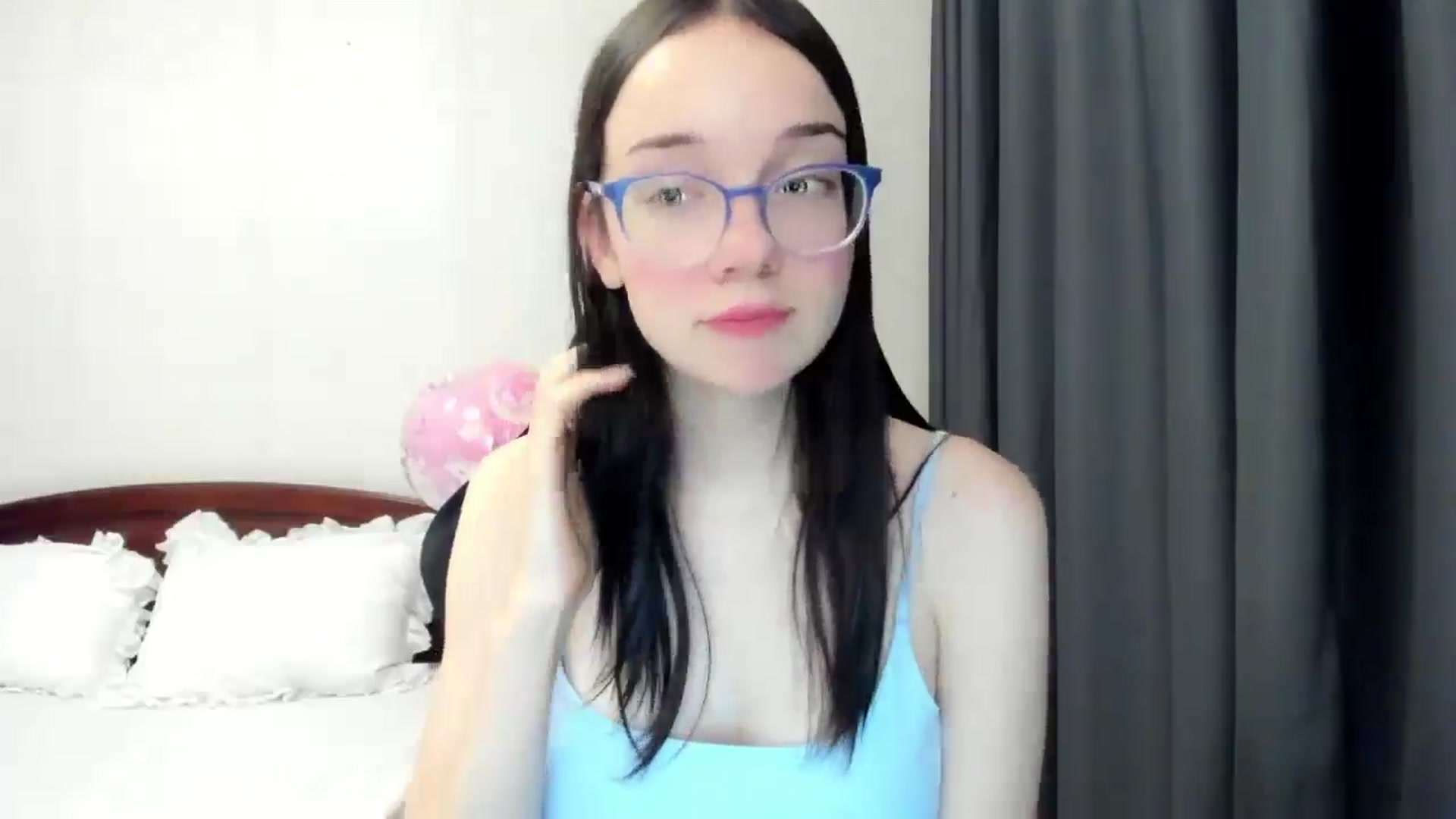 Gallery image thumbnail from Baby_Melania's myfreecams stream on, 11/06/2025, 21:40 image 18 of 20