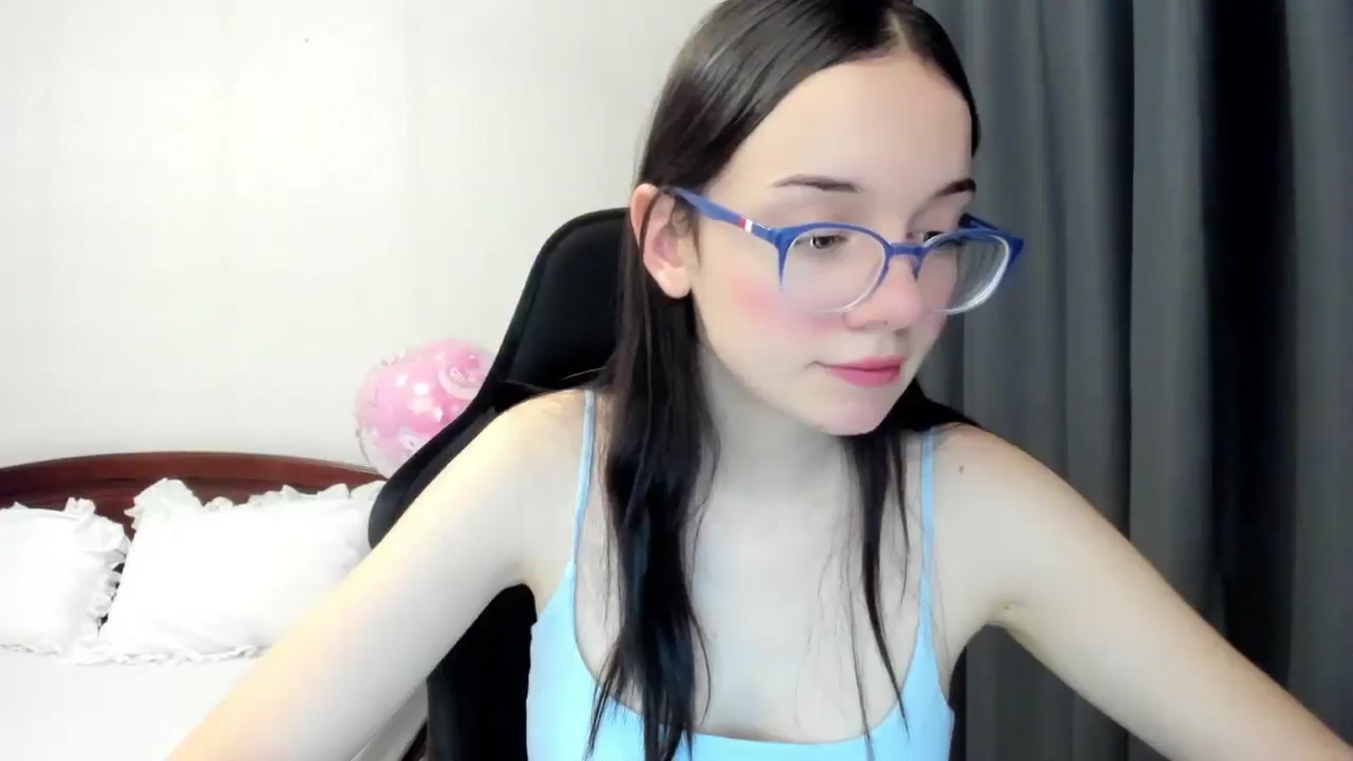 Gallery image thumbnail from Baby_Melania's myfreecams stream on, 11/06/2025, 21:40 image 5 of 20