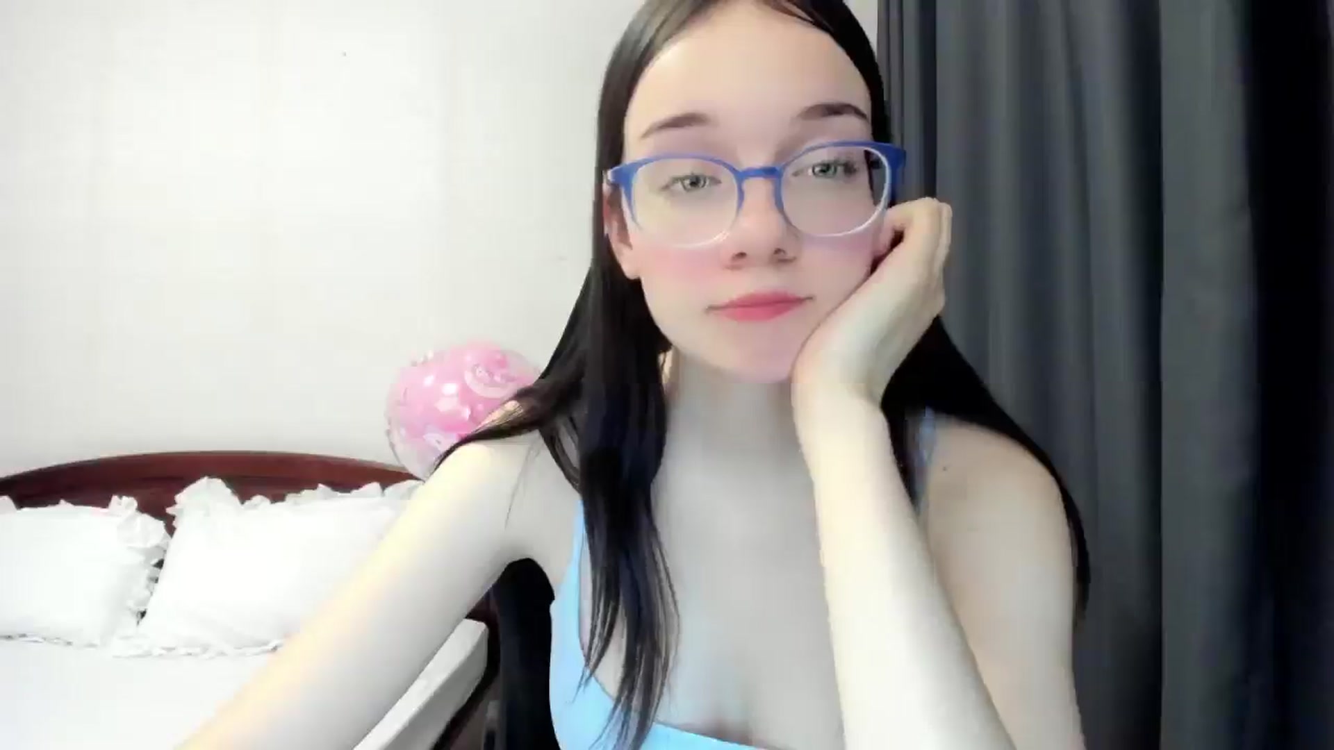 Gallery image thumbnail from Baby_Melania's myfreecams stream on, 11/07/2025, 02:55 image 17 of 20