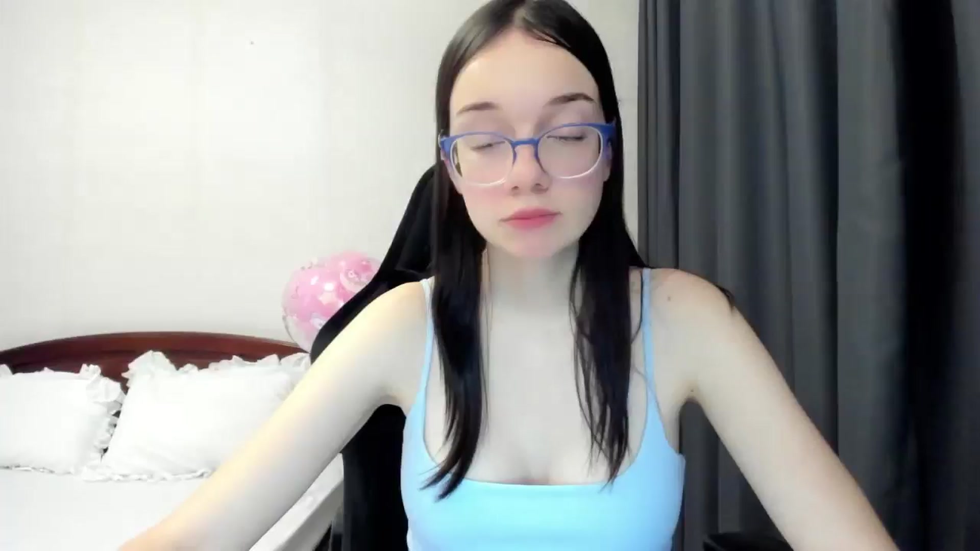 Gallery image thumbnail from Baby_Melania's myfreecams stream on, 11/07/2025, 02:55 image 8 of 20