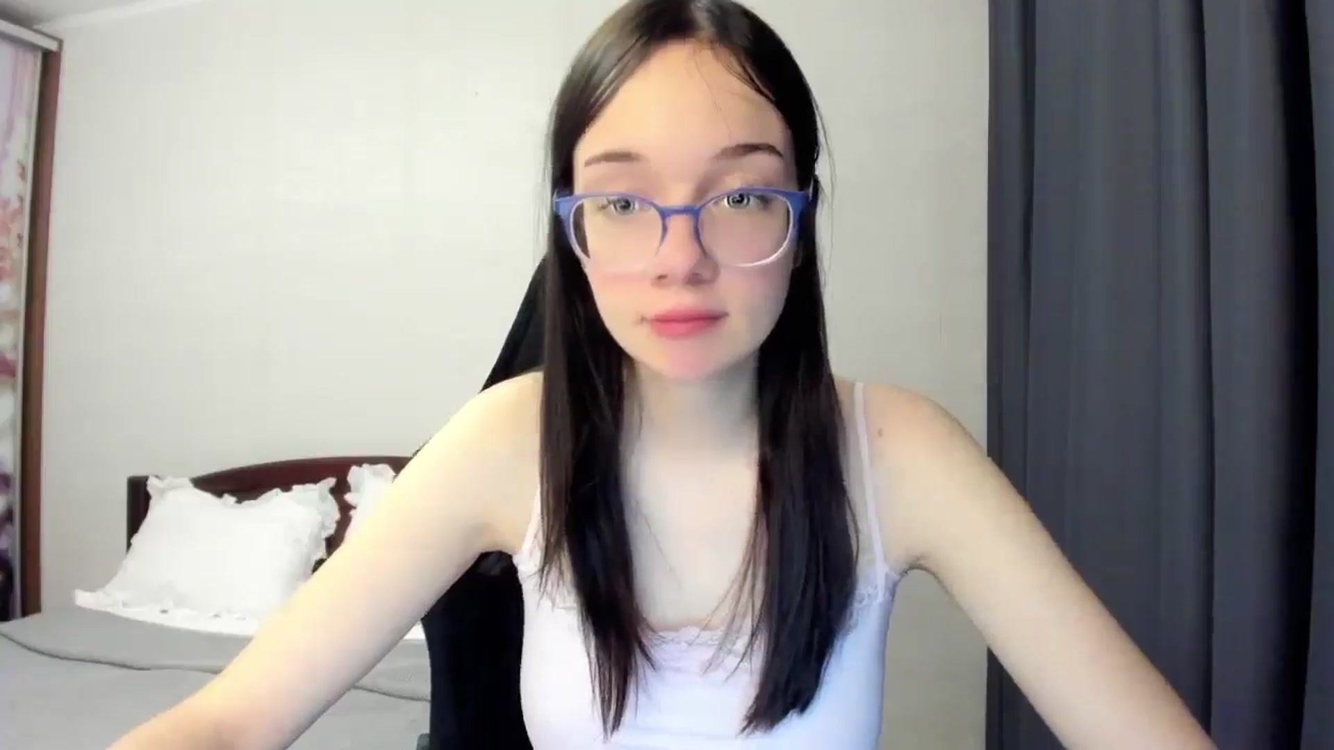 Gallery image thumbnail from Baby_Melania's myfreecams stream on, 11/08/2025, 08:46 image 8 of 20