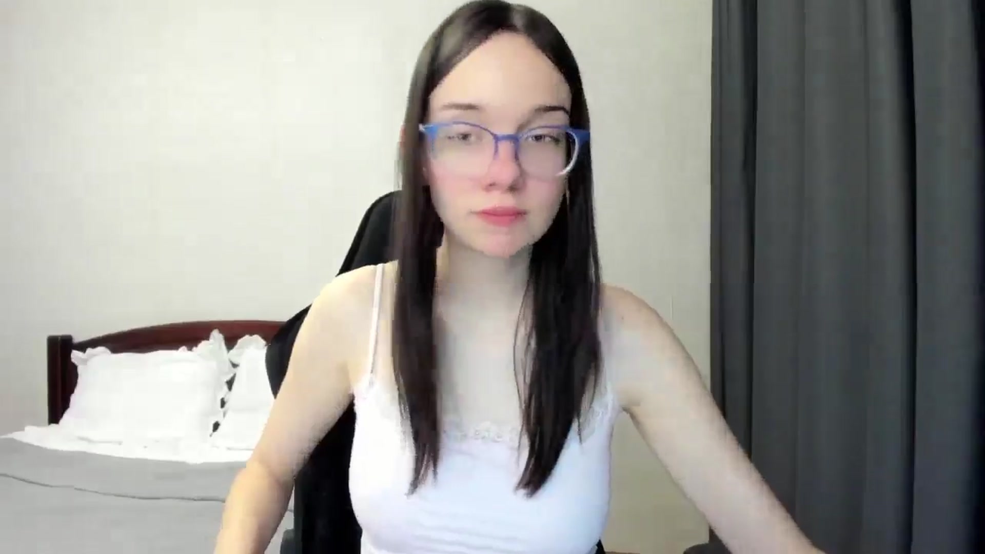 Gallery image thumbnail from Baby_Melania's myfreecams stream on, 11/08/2025, 13:47 image 10 of 20