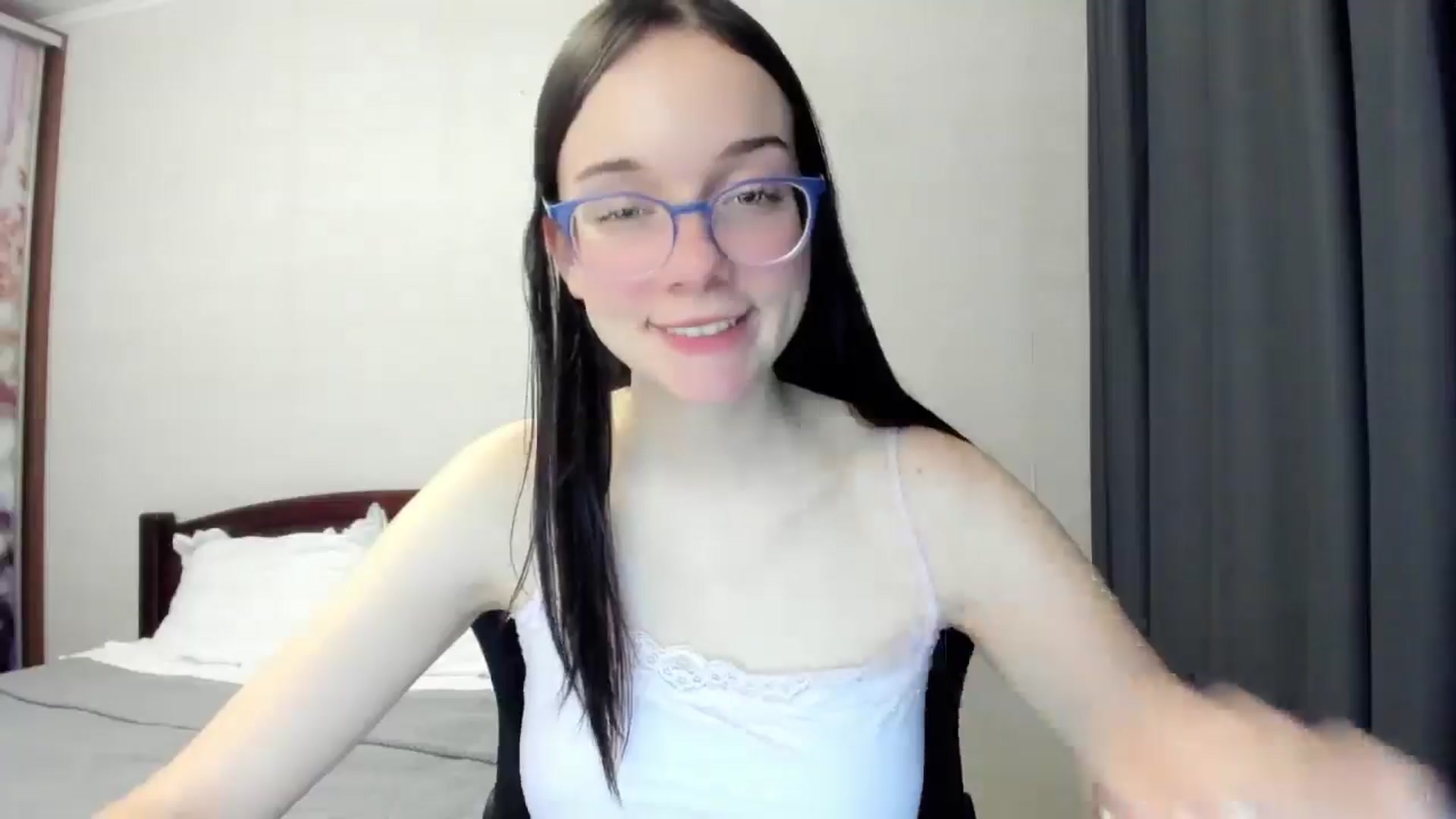 Gallery image thumbnail from Baby_Melania's myfreecams stream on, 11/08/2025, 17:50 image 13 of 20