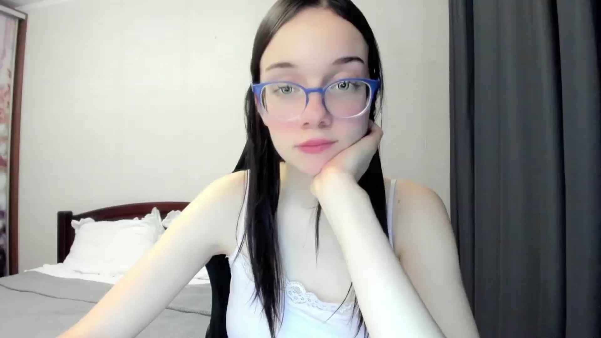 Gallery image thumbnail from Baby_Melania's myfreecams stream on, 11/08/2025, 17:50 image 12 of 20