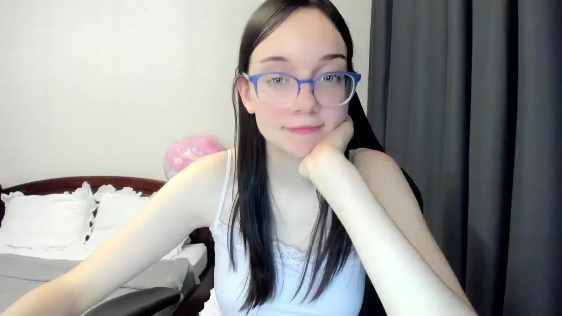 Gallery image thumbnail from Baby_Melania's myfreecams stream on, 11/08/2025, 18:45 image 19 of 20