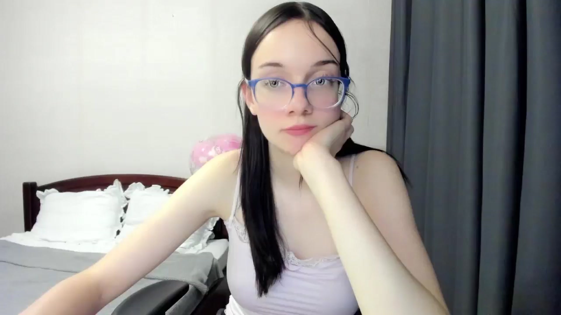 Gallery image thumbnail from Baby_Melania's myfreecams stream on, 11/08/2025, 18:45 image 8 of 20