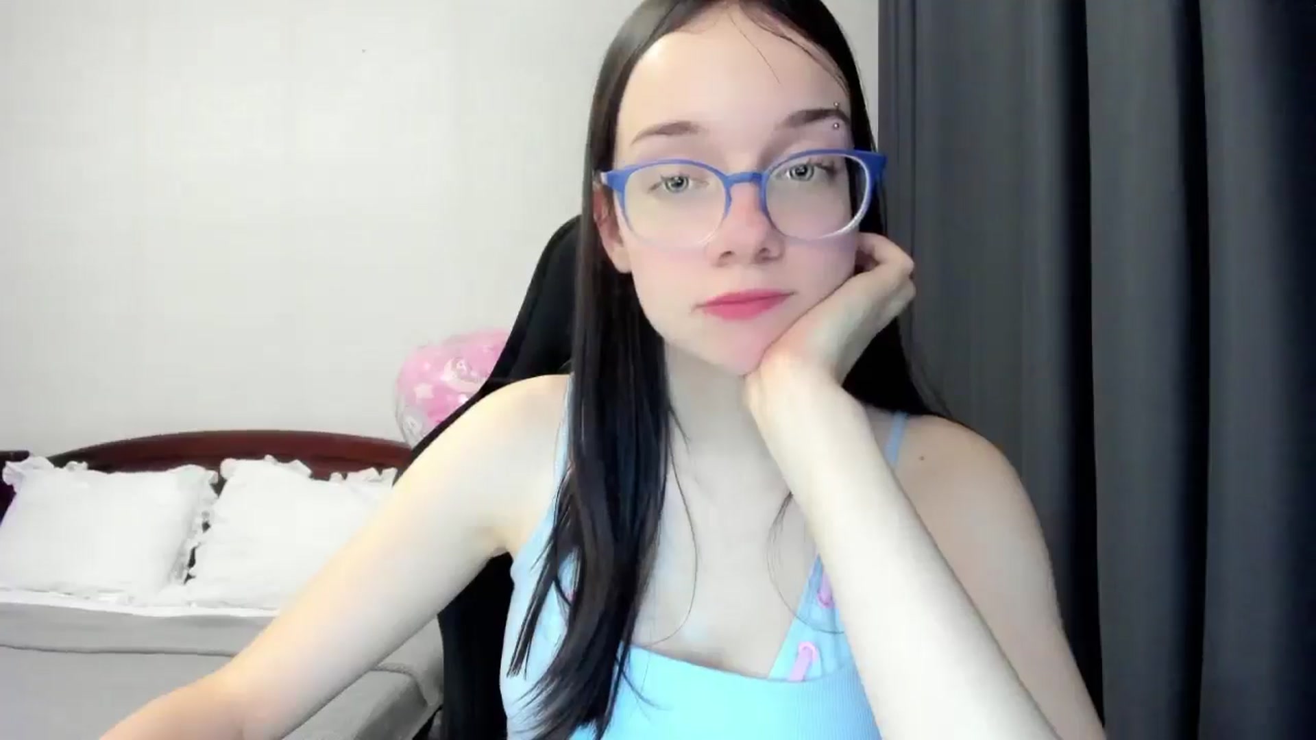 Gallery image thumbnail from Baby_Melania's myfreecams stream on, 11/11/2025, 01:20 image 13 of 20