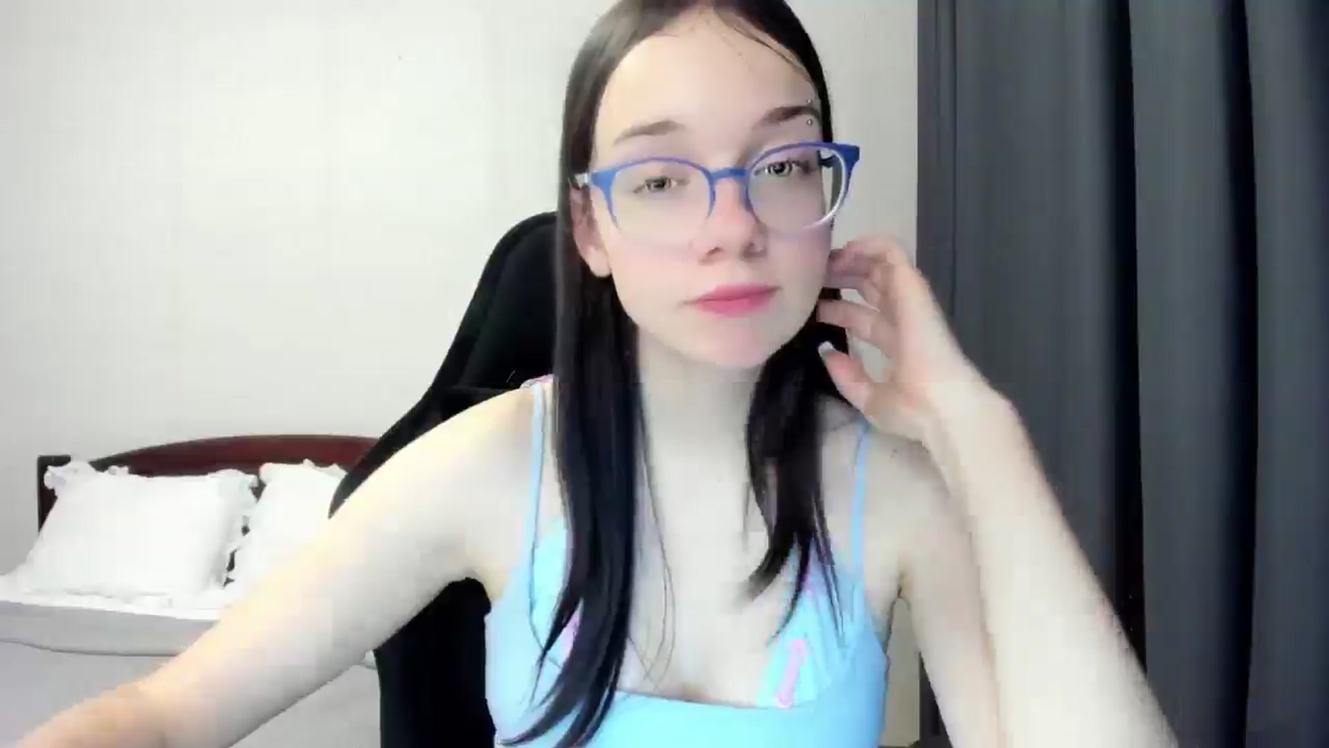 Gallery image thumbnail from Baby_Melania's myfreecams stream on, 11/11/2025, 01:48 image 7 of 20