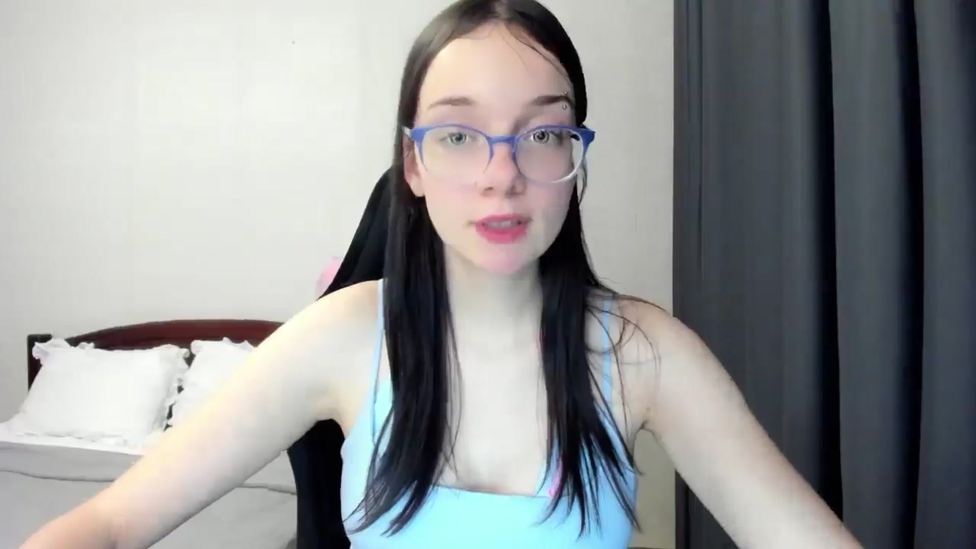 Gallery image thumbnail from Baby_Melania's myfreecams stream on, 11/11/2025, 01:48 image 11 of 20