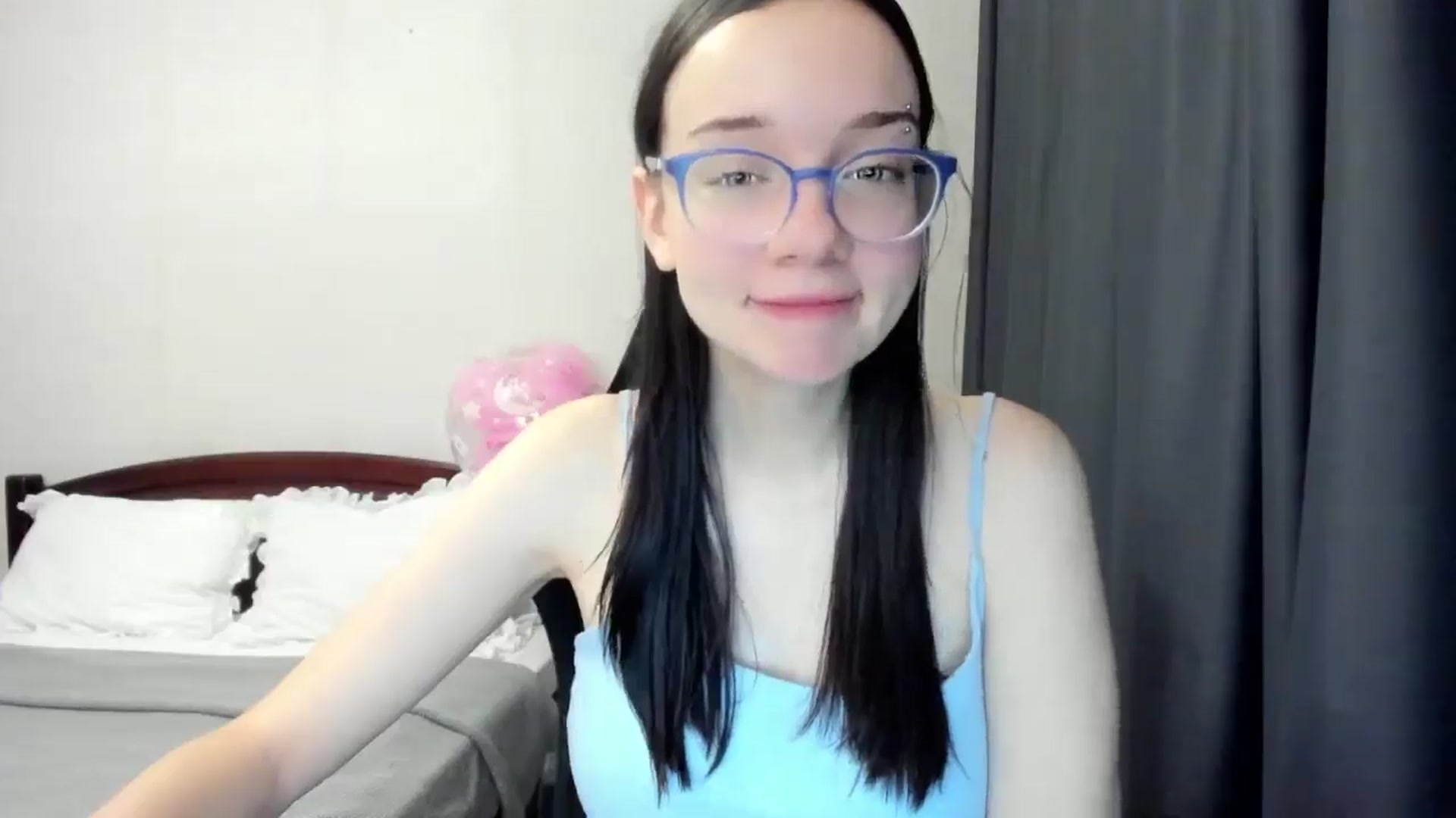 Gallery image thumbnail from Baby_Melania's myfreecams stream on, 11/12/2025, 07:26 image 14 of 20