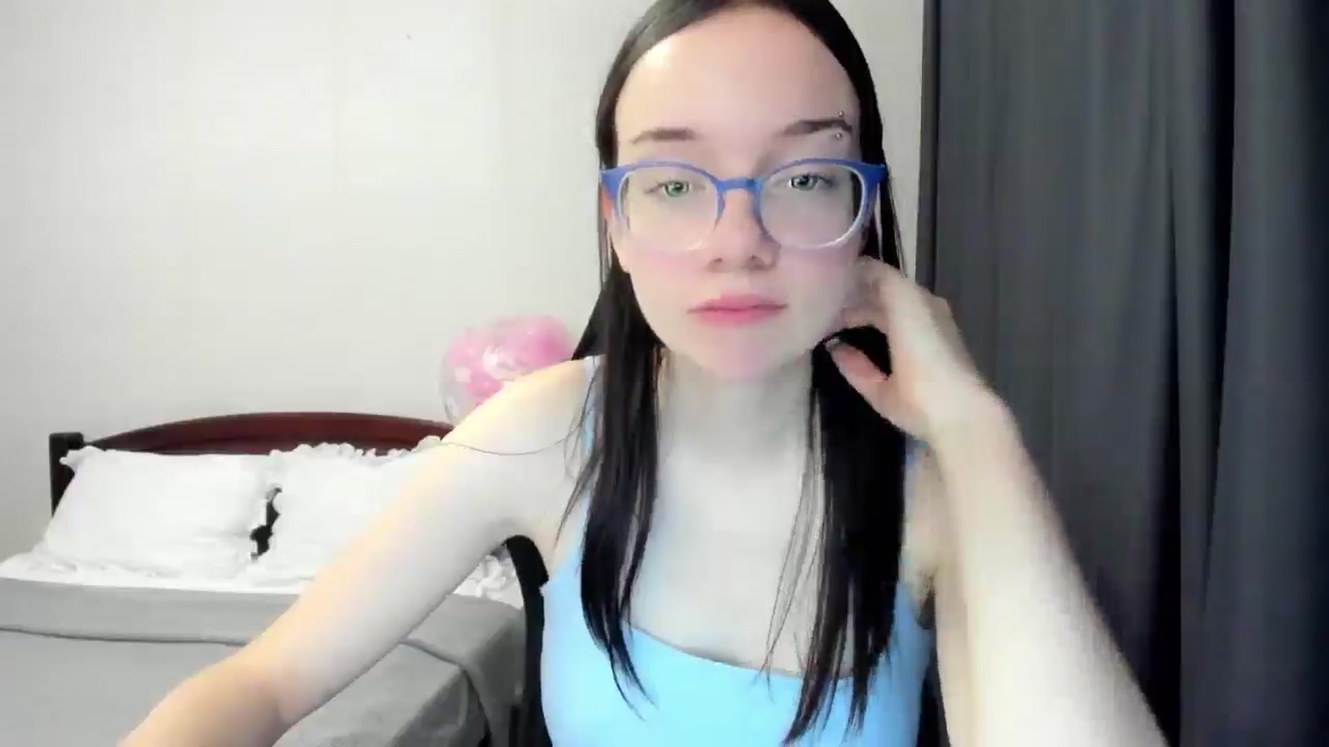 Gallery image thumbnail from Baby_Melania's myfreecams stream on, 11/12/2025, 07:26 image 18 of 20