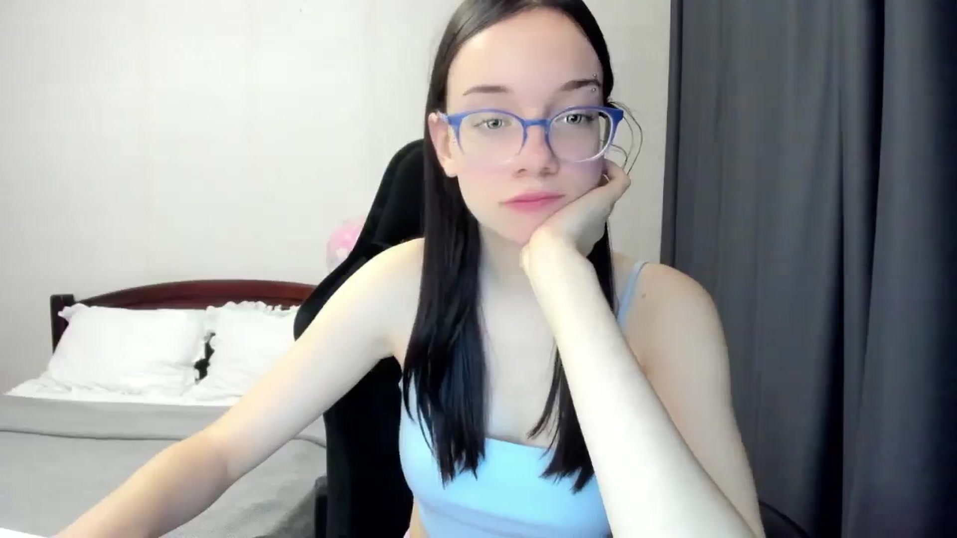 Gallery image thumbnail from Baby_Melania's myfreecams stream on, 11/12/2025, 07:26 image 19 of 20