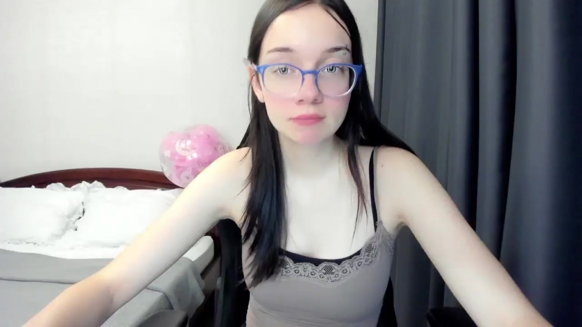 Gallery image thumbnail from Baby_Melania's myfreecams stream on, 11/13/2025, 03:26 image 8 of 20