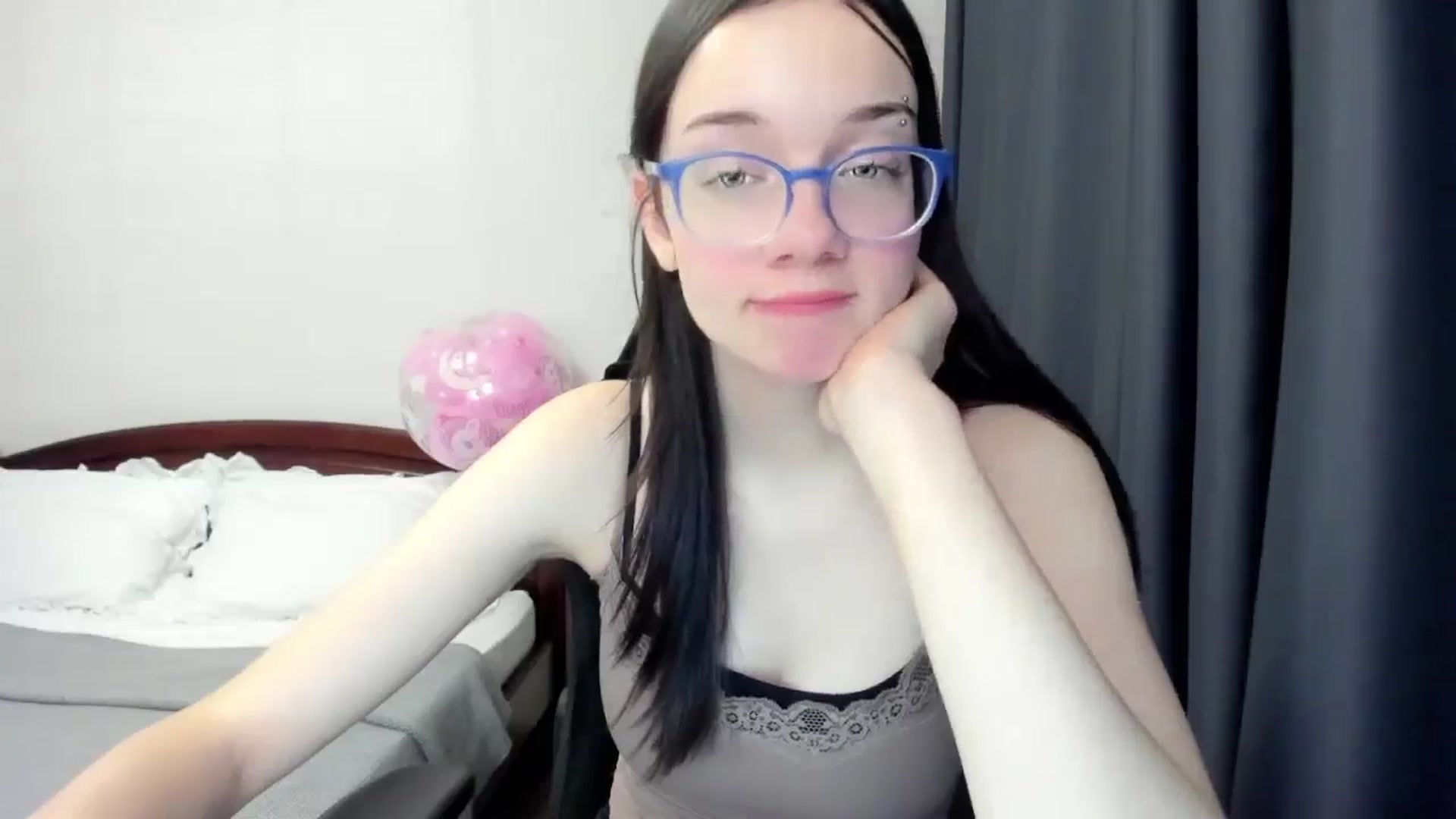 Gallery image thumbnail from Baby_Melania's myfreecams stream on, 11/13/2025, 03:26 image 10 of 20
