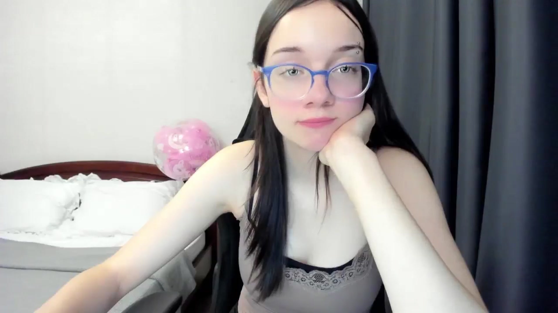 Gallery image thumbnail from Baby_Melania's myfreecams stream on, 11/13/2025, 03:26 image 9 of 20