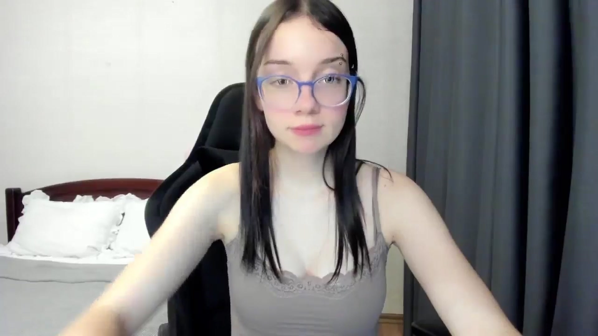 Gallery image thumbnail from Baby_Melania's myfreecams stream on, 11/13/2025, 23:15 image 12 of 20