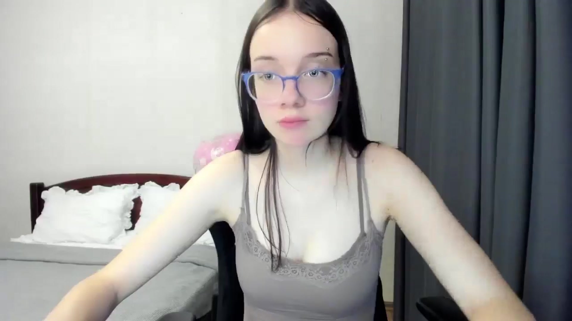 Gallery image thumbnail from Baby_Melania's myfreecams stream on, 11/14/2025, 15:50 image 13 of 20