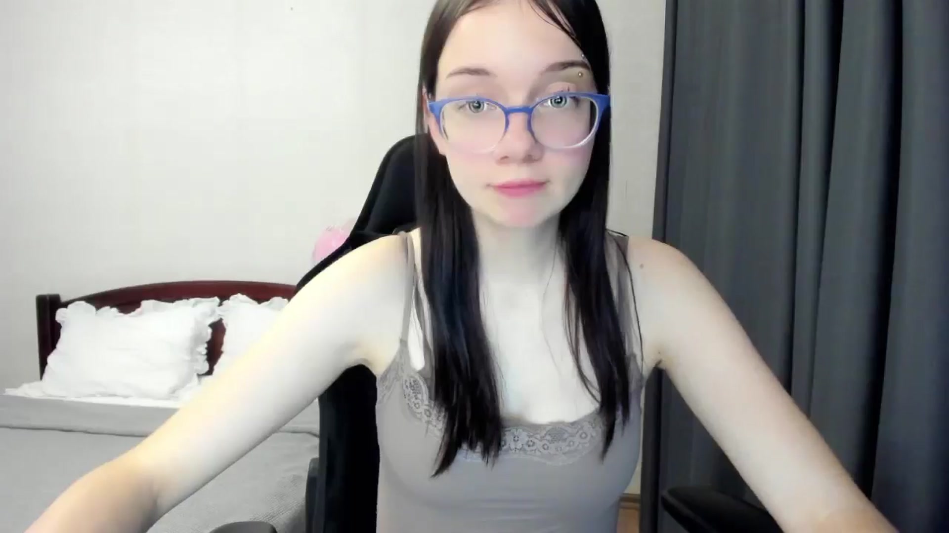 Gallery image thumbnail from Baby_Melania's myfreecams stream on, 11/14/2025, 16:50 image 19 of 20