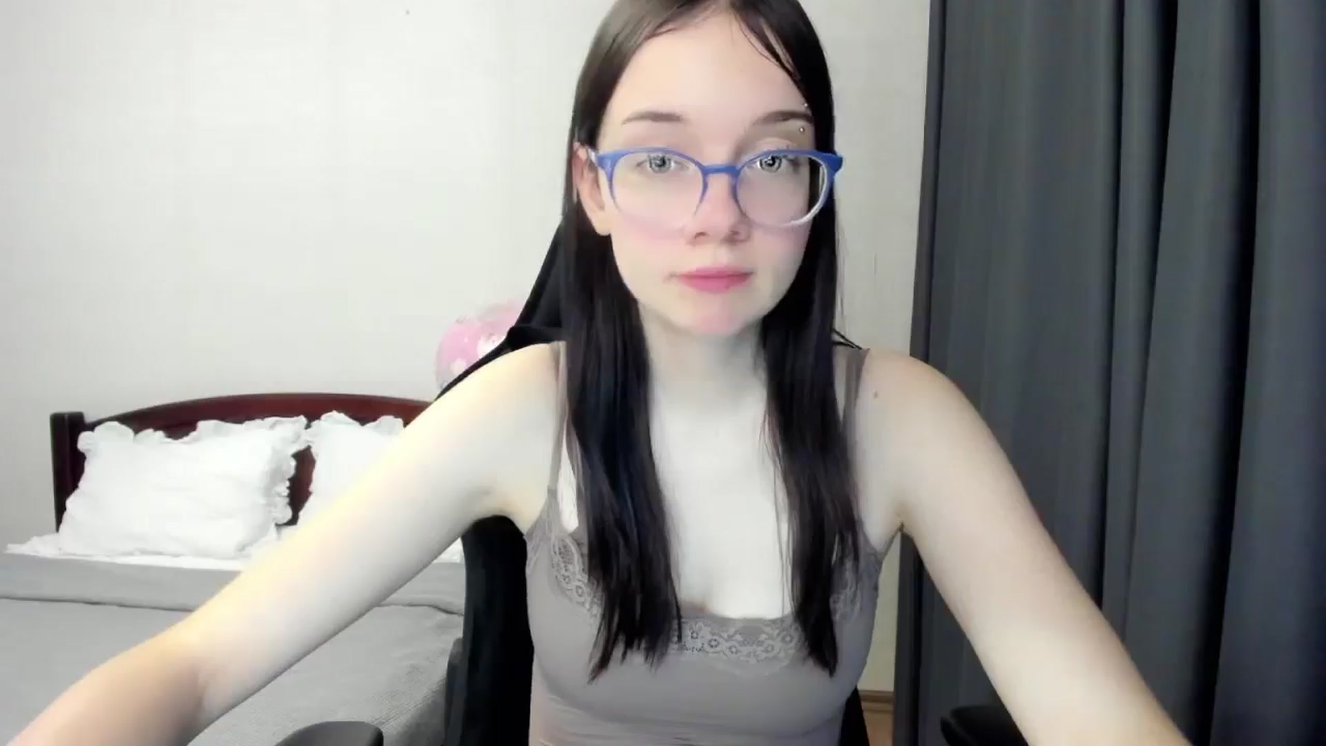 Gallery image thumbnail from Baby_Melania's myfreecams stream on, 11/14/2025, 16:50 image 14 of 20
