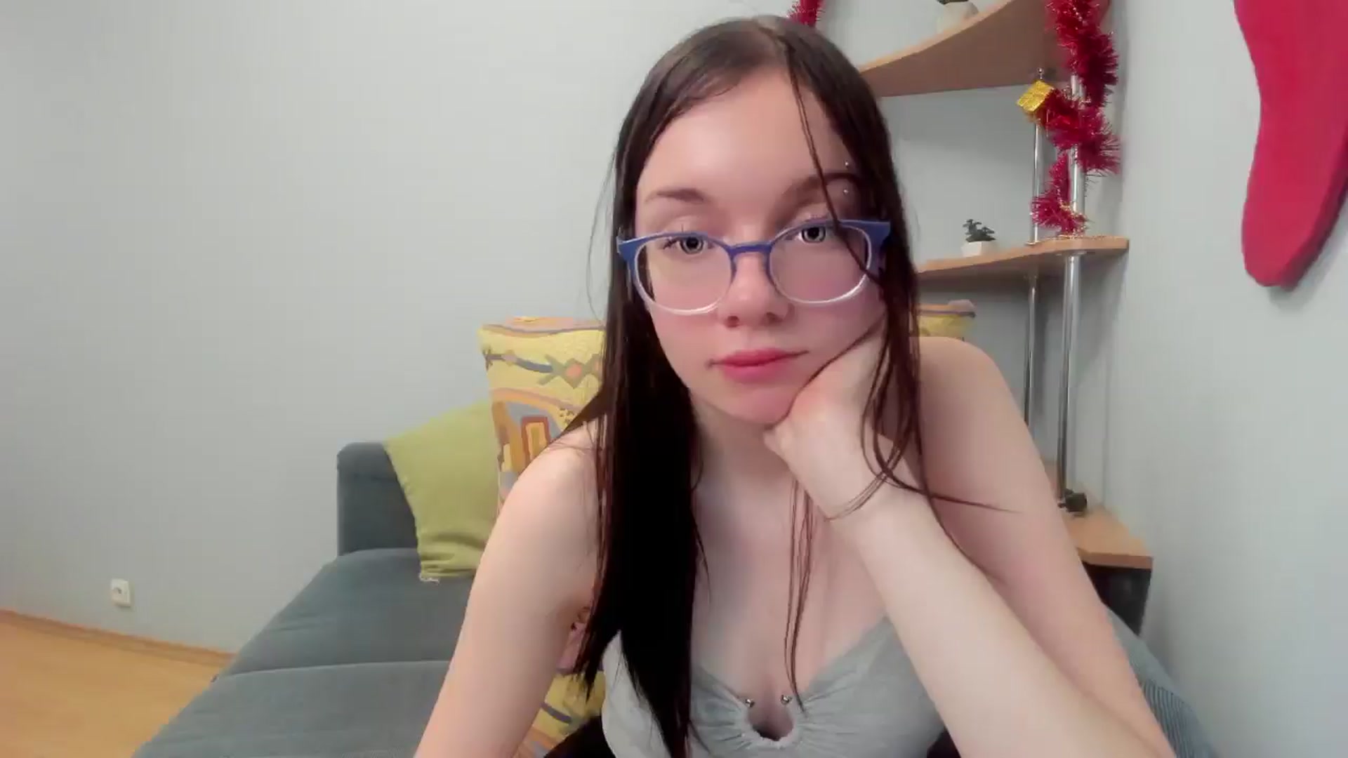 Gallery image thumbnail from Baby_Melania's myfreecams stream on, 12/07/2025, 19:50 image 15 of 20