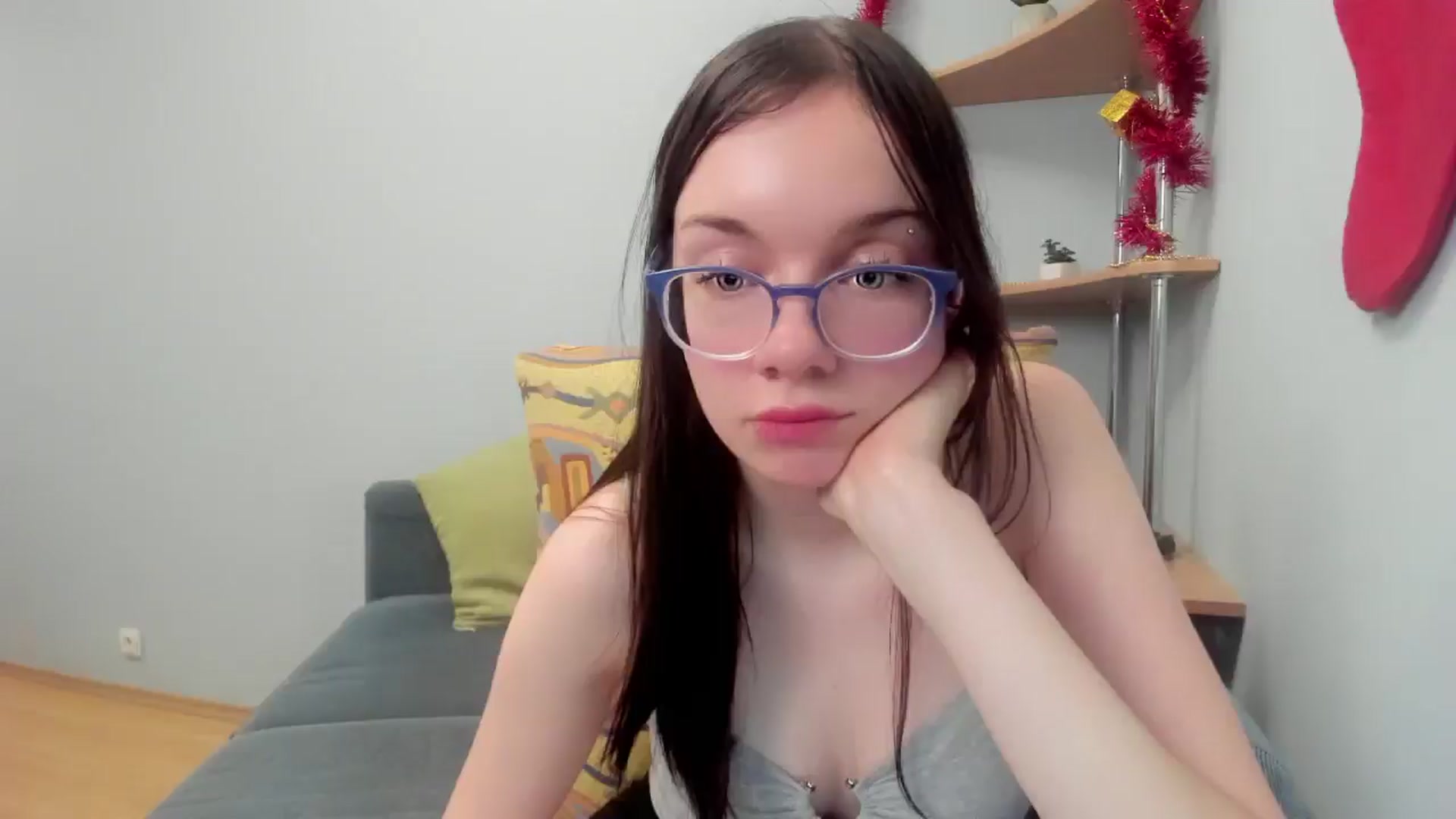 Gallery image thumbnail from Baby_Melania's myfreecams stream on, 12/07/2025, 19:50 image 16 of 20