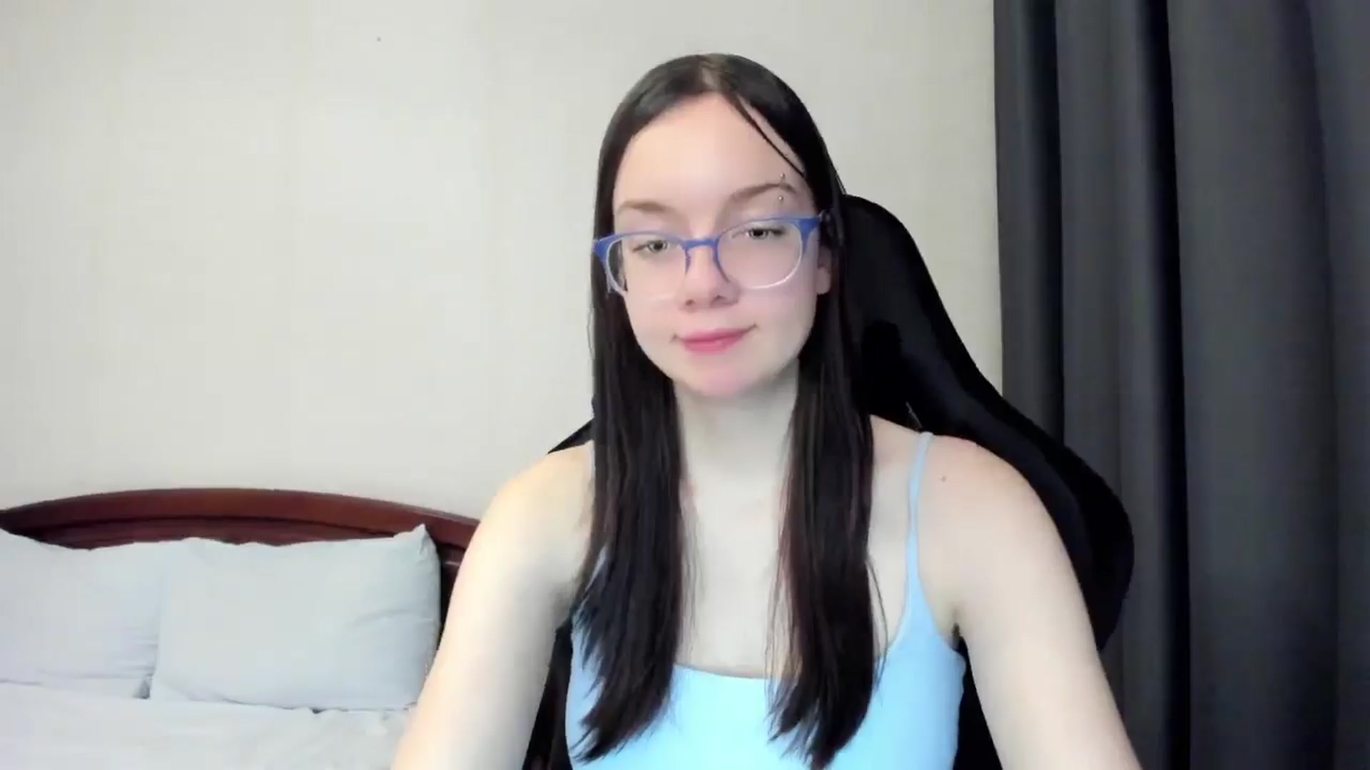 Gallery image thumbnail from Baby_Melania's myfreecams stream on, 12/09/2025, 21:43 image 15 of 20