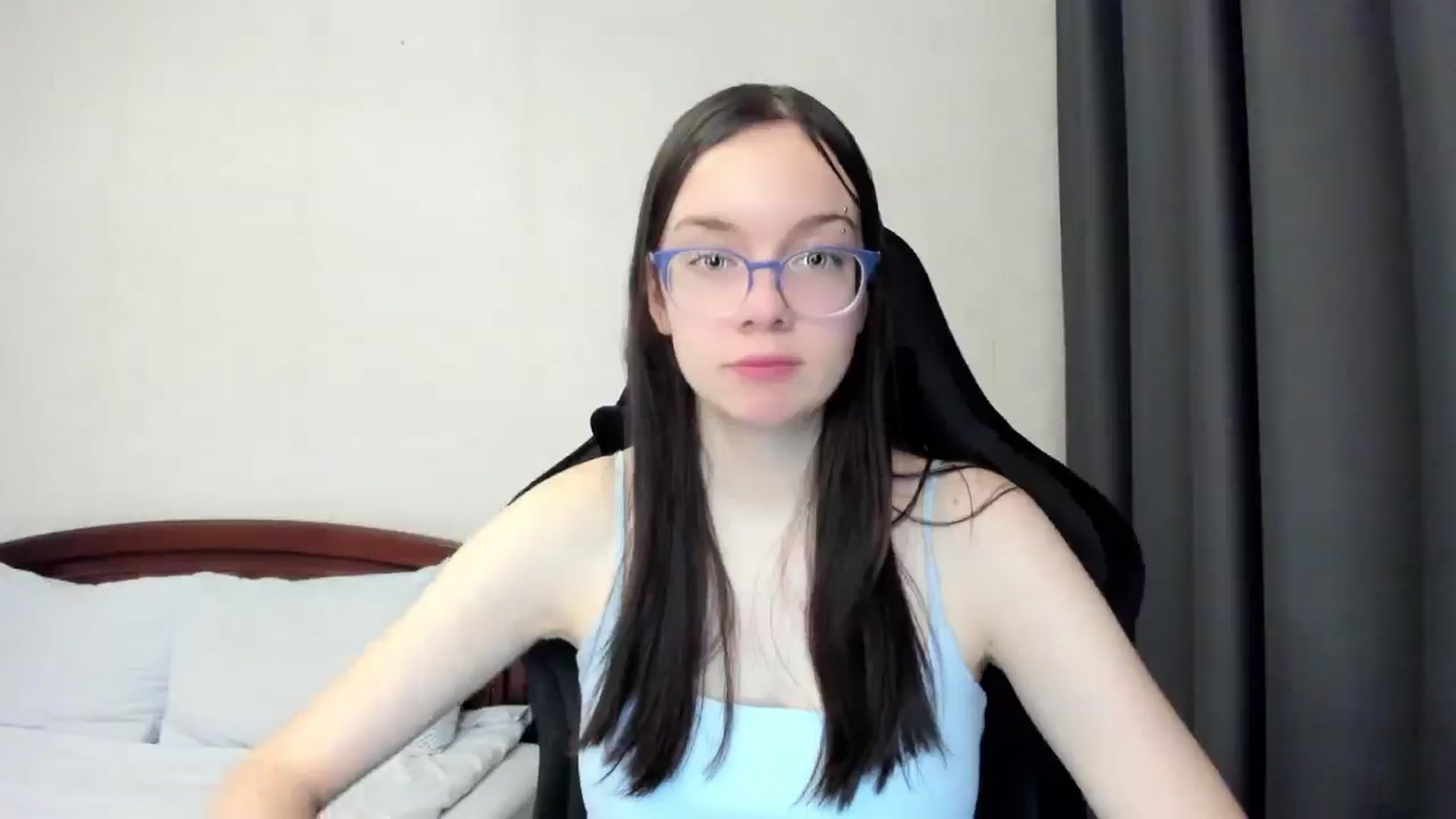 Gallery image thumbnail from Baby_Melania's myfreecams stream on, 12/09/2025, 21:43 image 7 of 20
