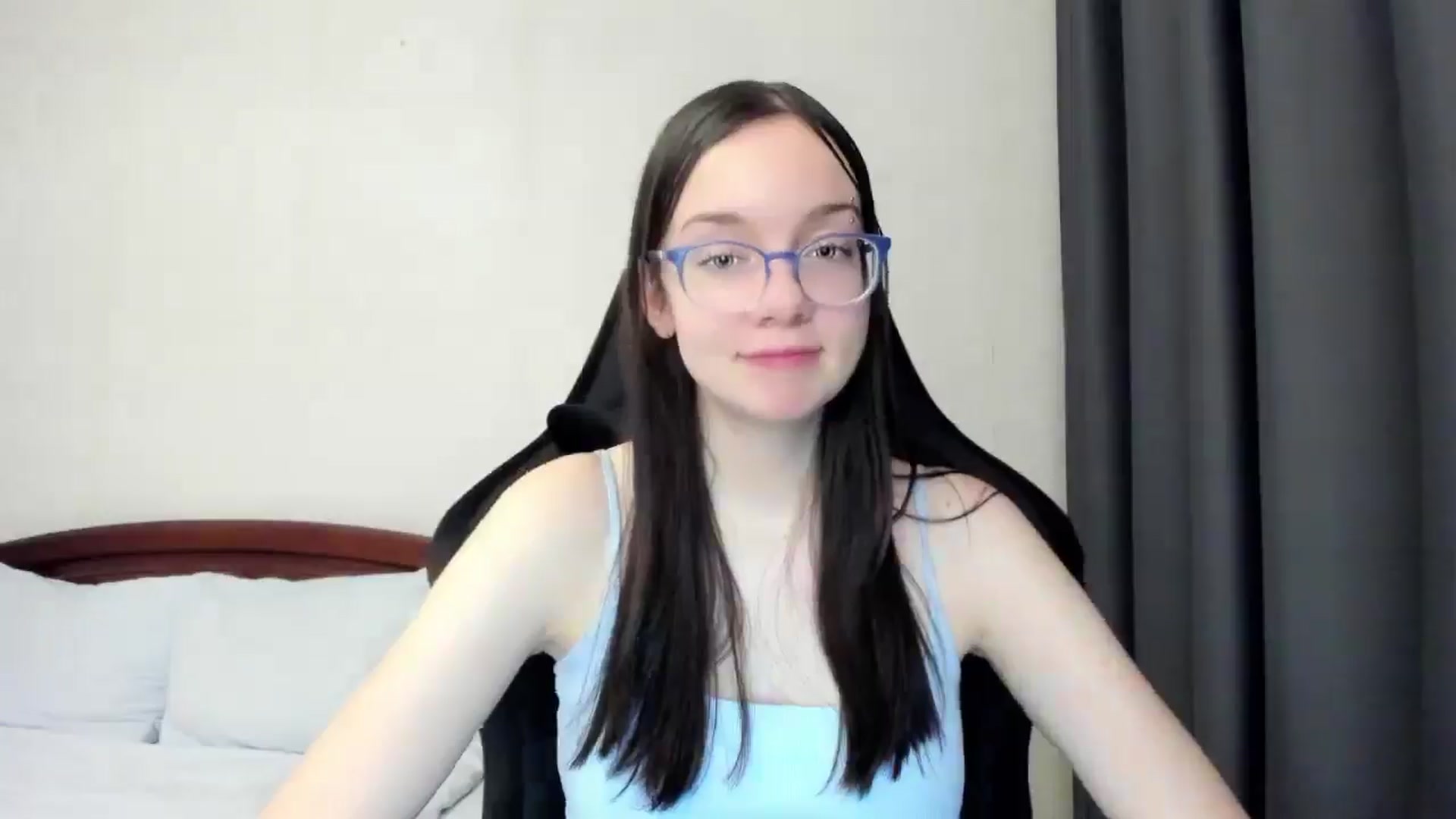 Gallery image thumbnail from Baby_Melania's myfreecams stream on, 12/09/2025, 21:43 image 6 of 20