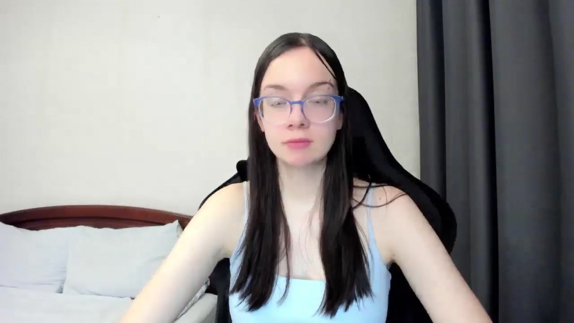 Gallery image thumbnail from Baby_Melania's myfreecams stream on, 12/09/2025, 21:43 image 8 of 20