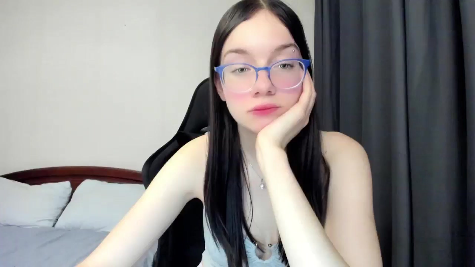 Gallery image thumbnail from Baby_Melania's myfreecams stream on, 12/13/2025, 17:27 image 8 of 20