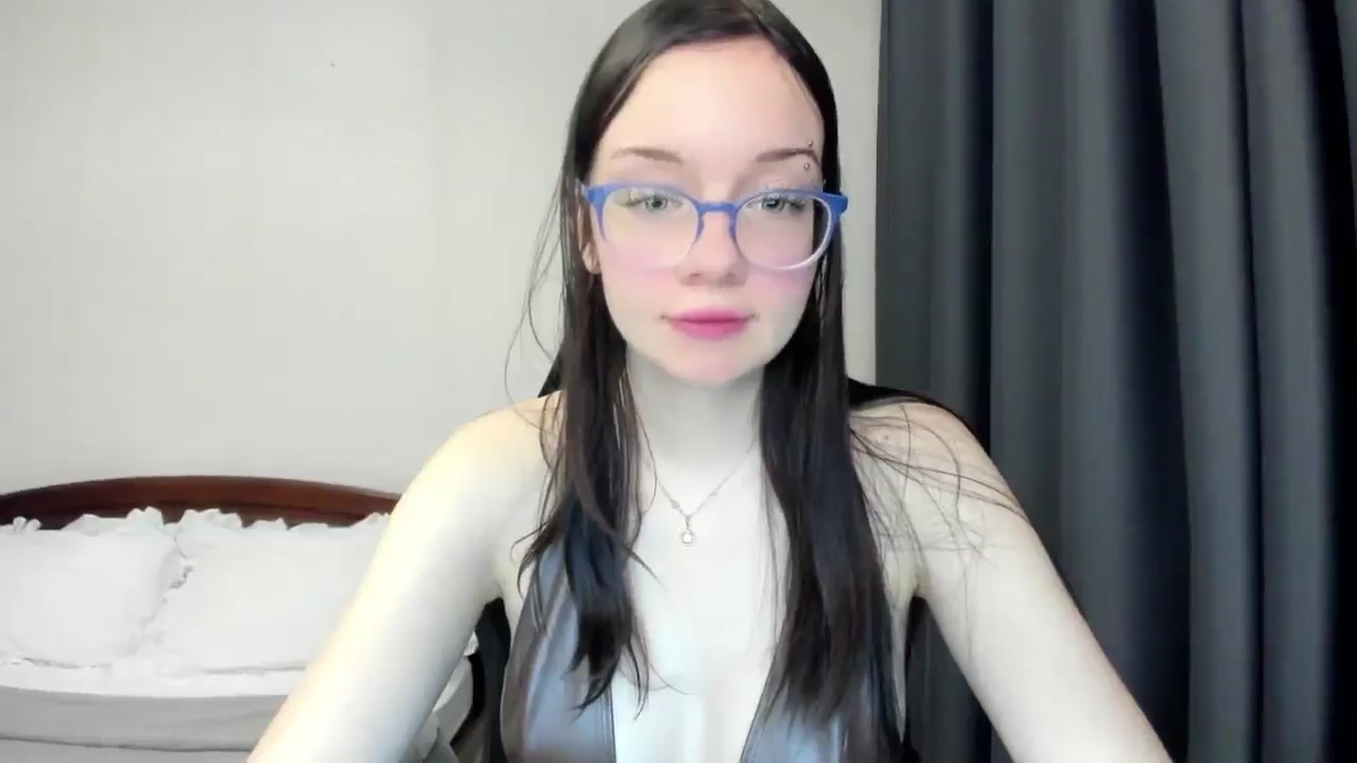 Gallery image thumbnail from Baby_Melania's myfreecams stream on, 12/20/2025, 22:24 image 4 of 20