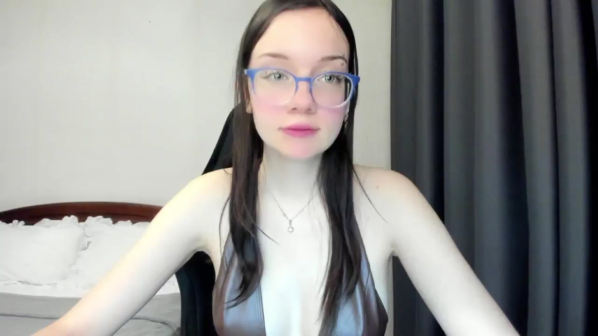 Gallery image thumbnail from Baby_Melania's myfreecams stream on, 12/20/2025, 22:24 image 10 of 20